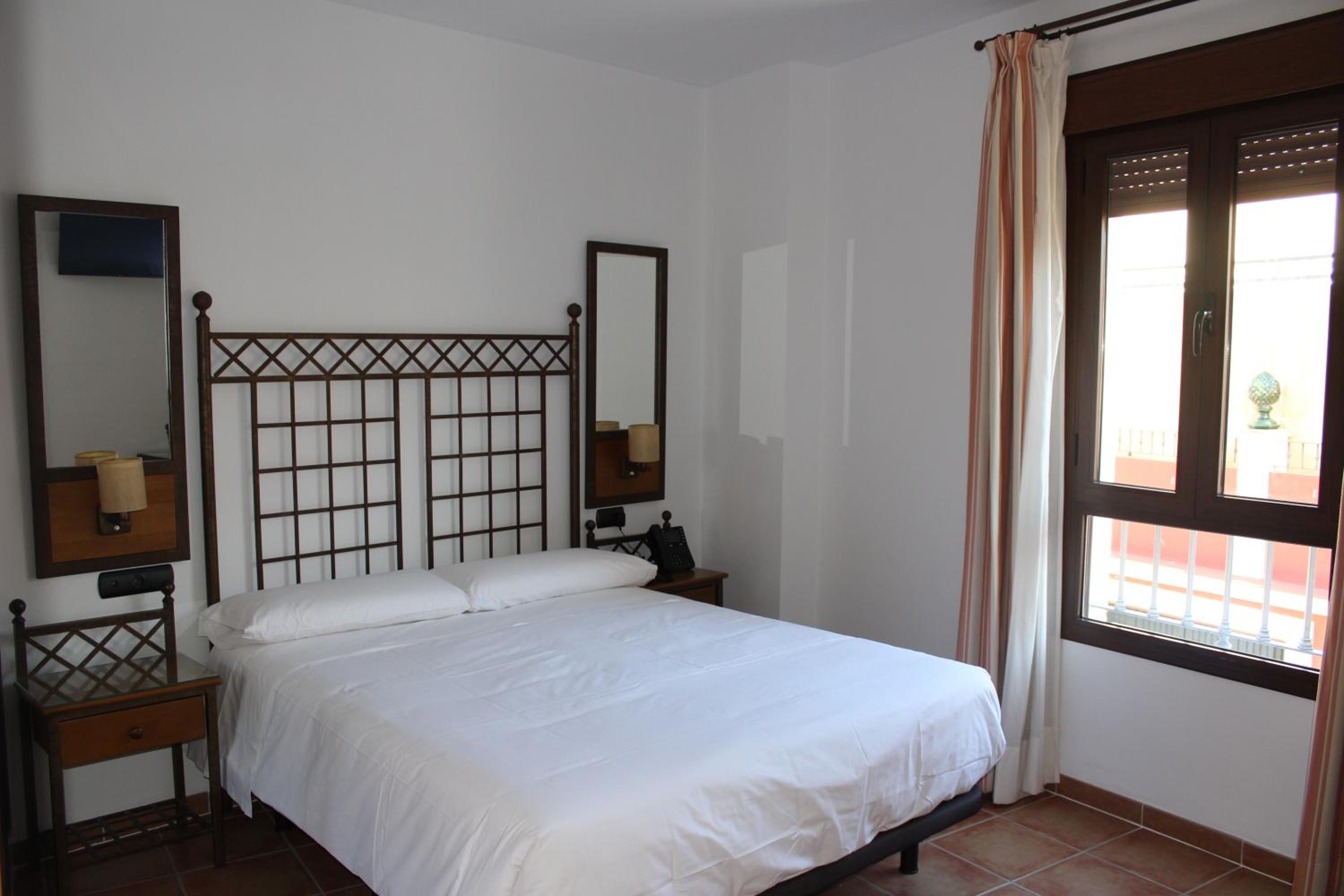 Business Single Room photo 3