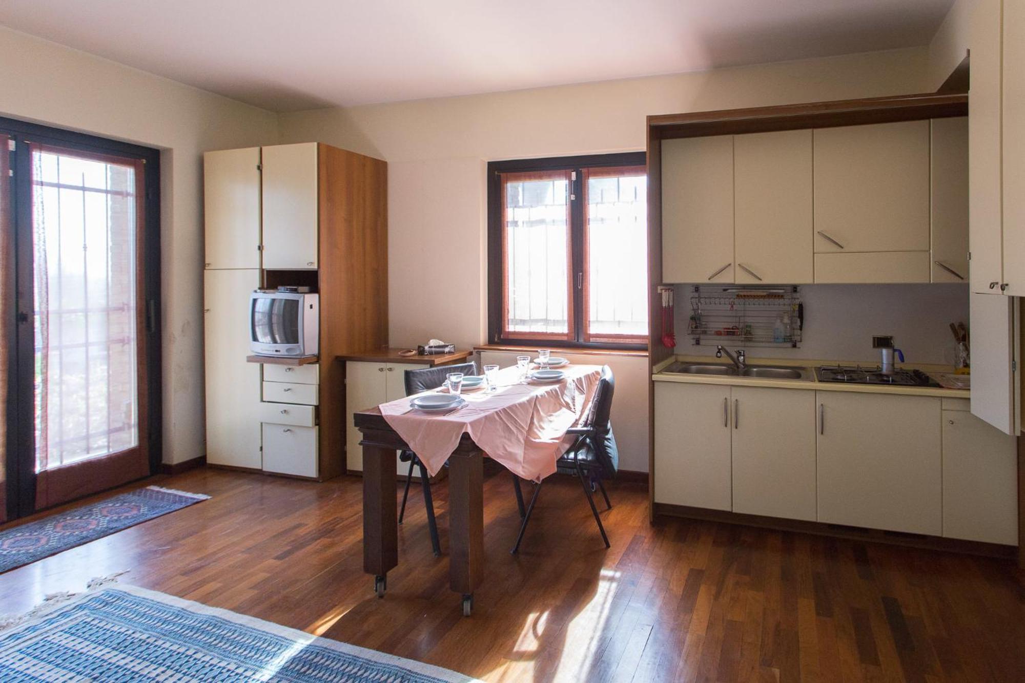 Apartment - Ground Floor photo 3