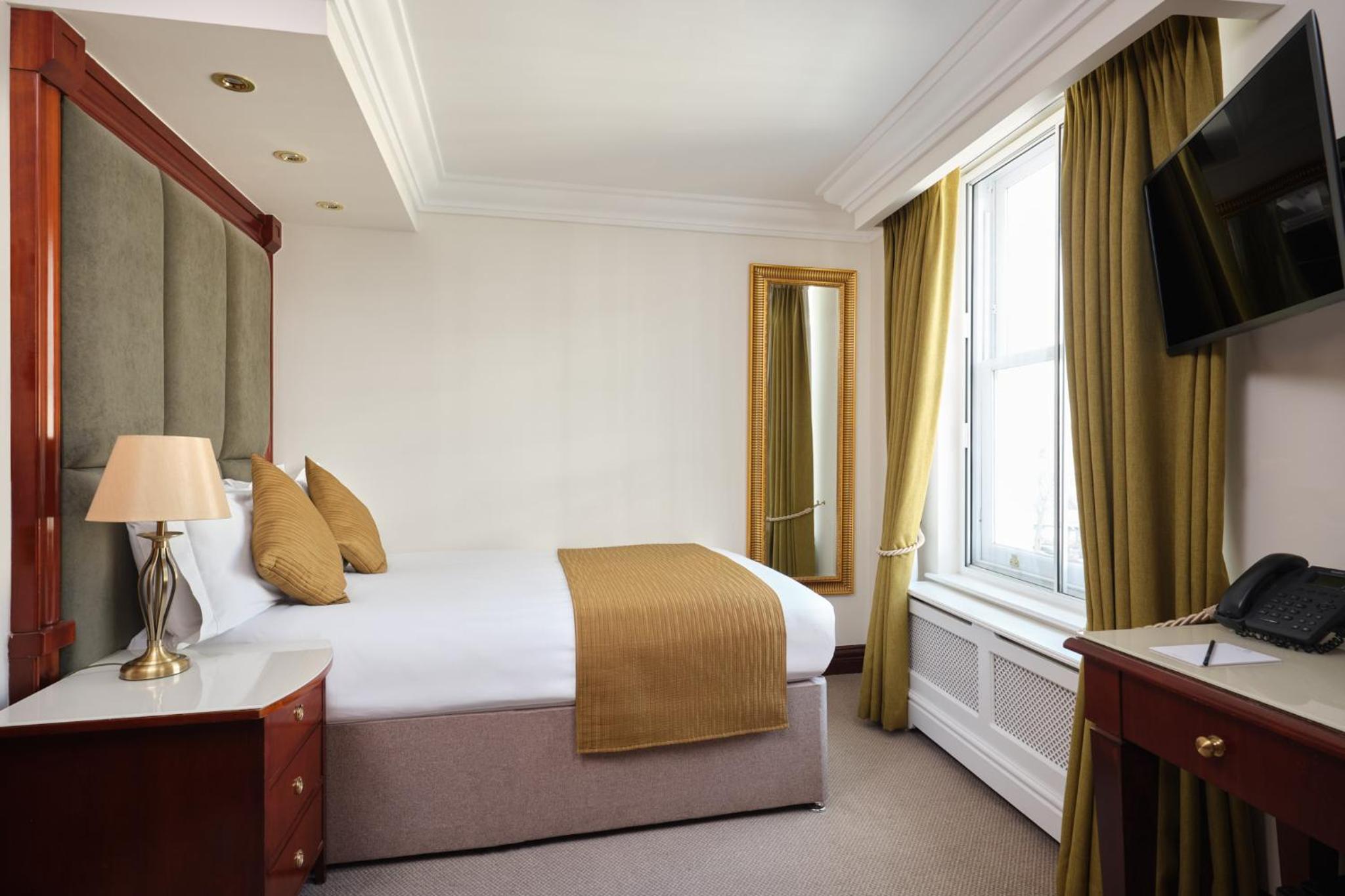 Small Double Room photo 2