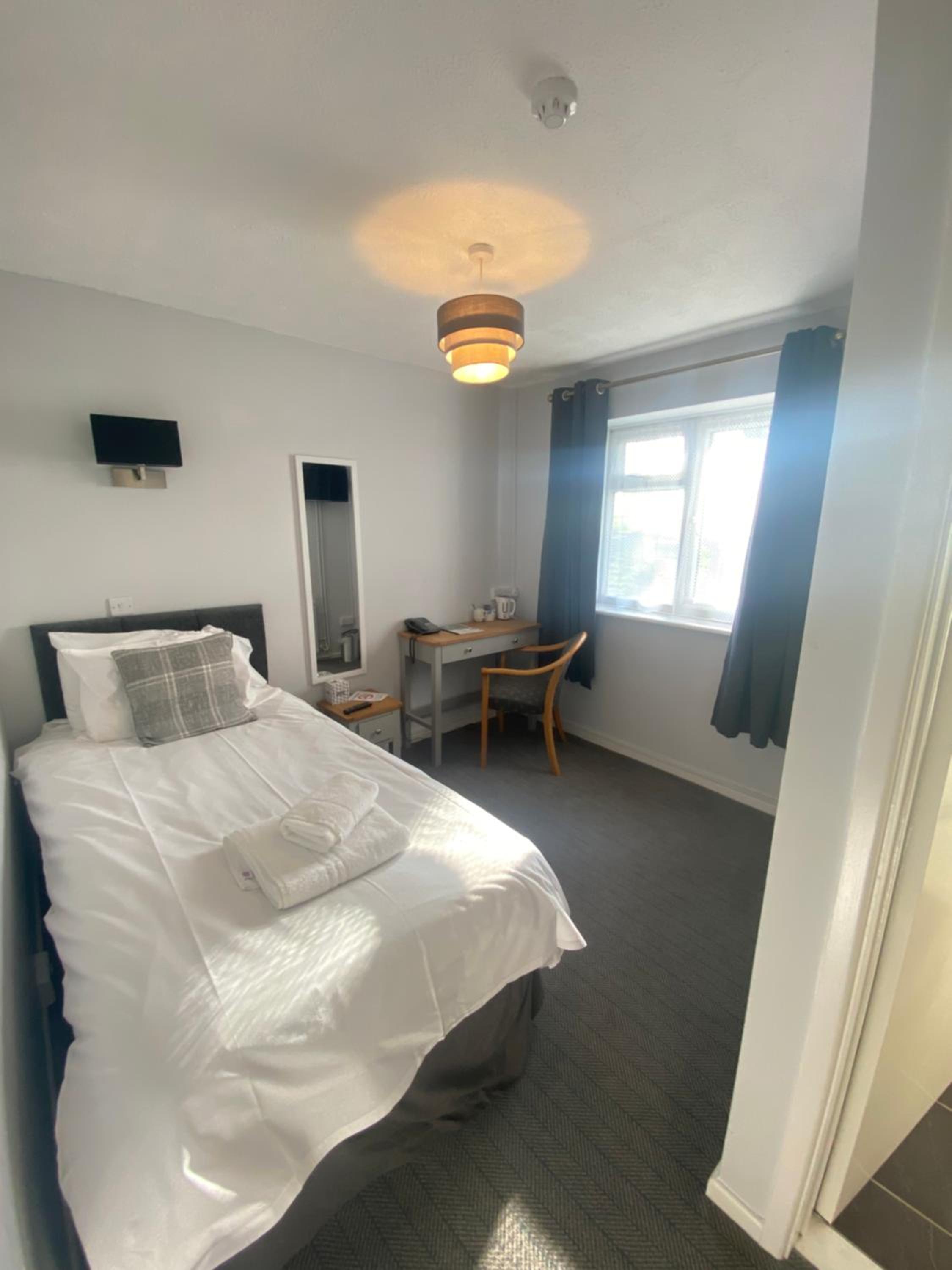 Single Room photo 1