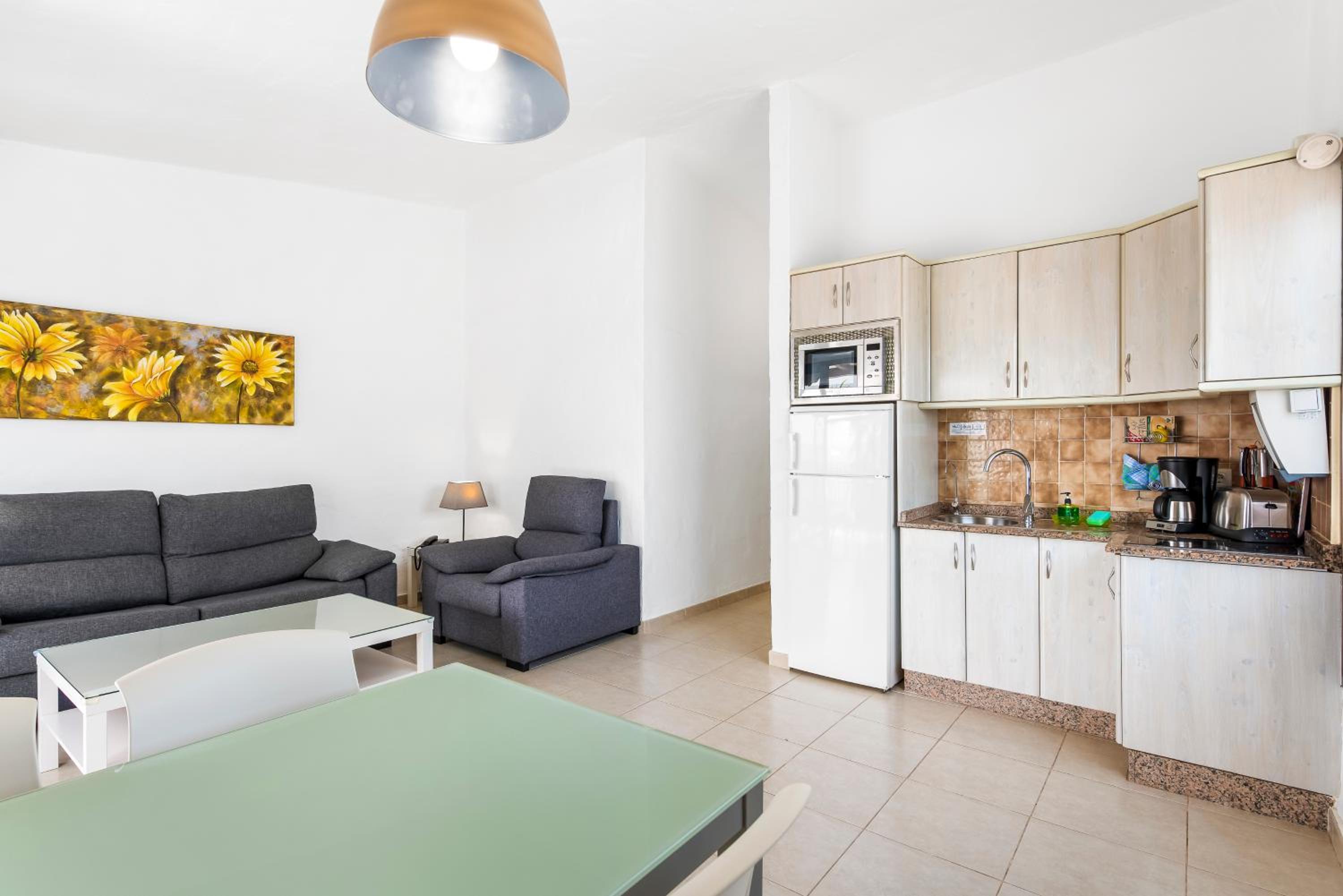 Superior Apartment with Balcony photo 3