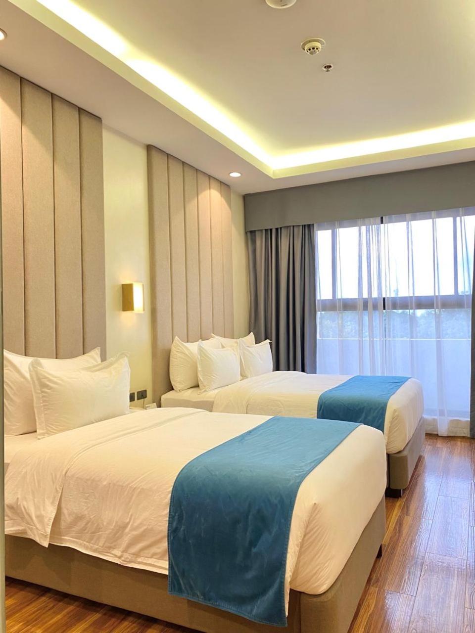 Deluxe Family Room - Photo 6