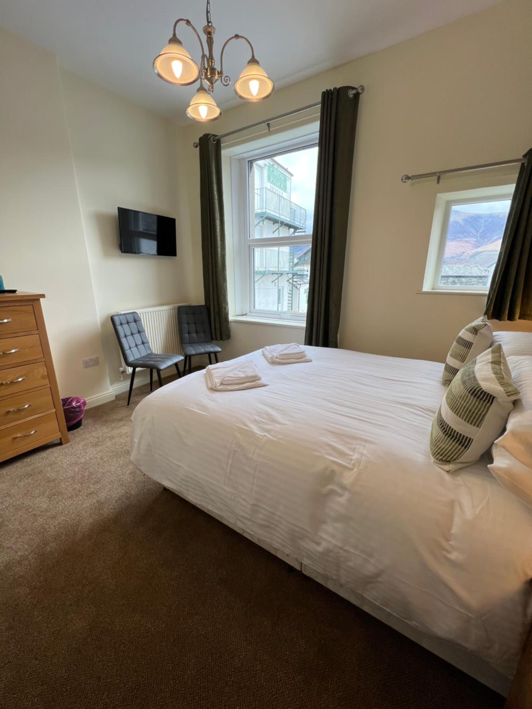Double Room with Mountain View - Photo 5