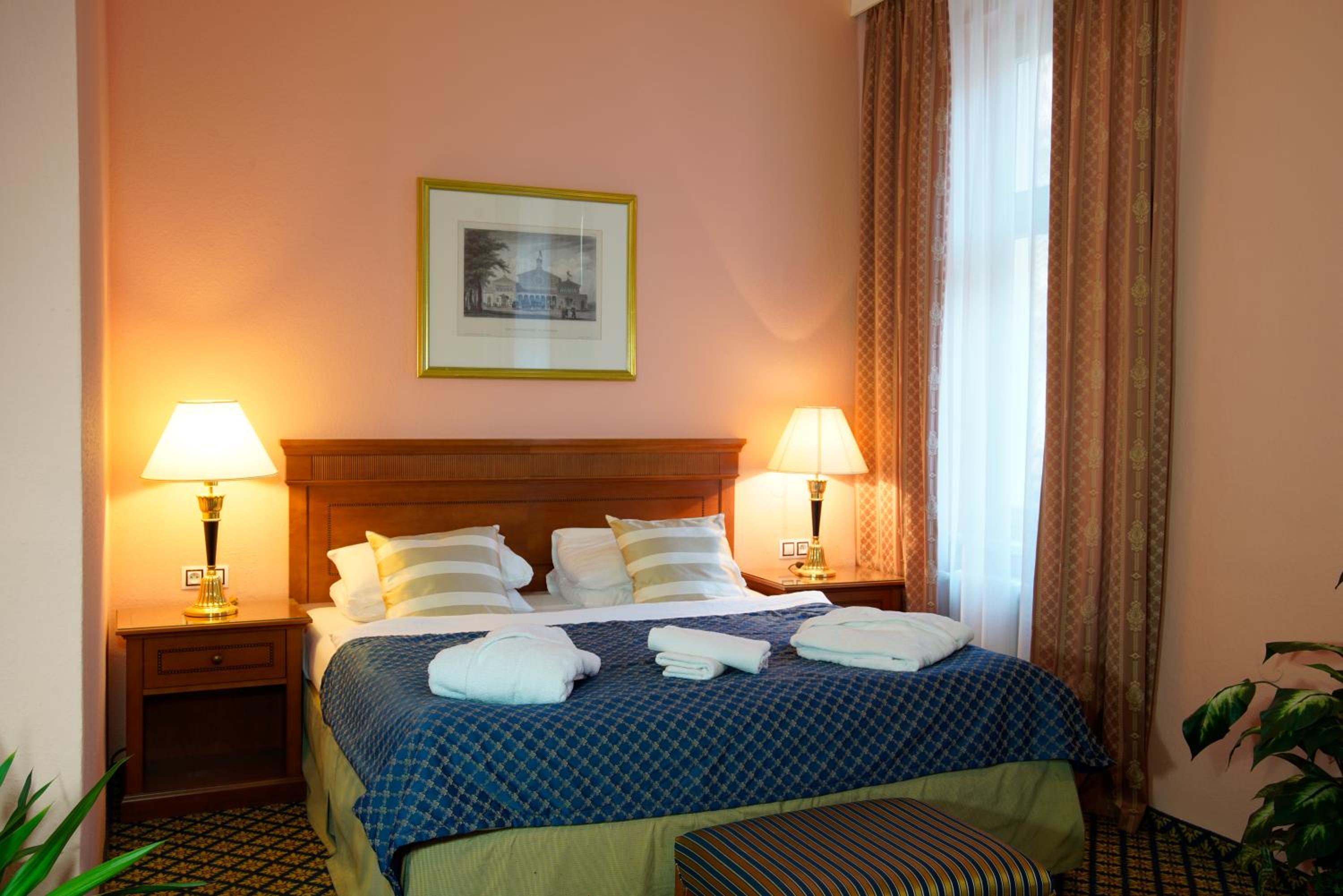 Junior Suite with Balcony
