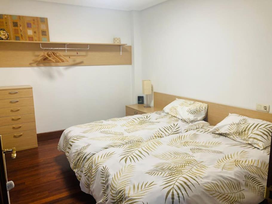 Three-Bedroom Apartment photo 3