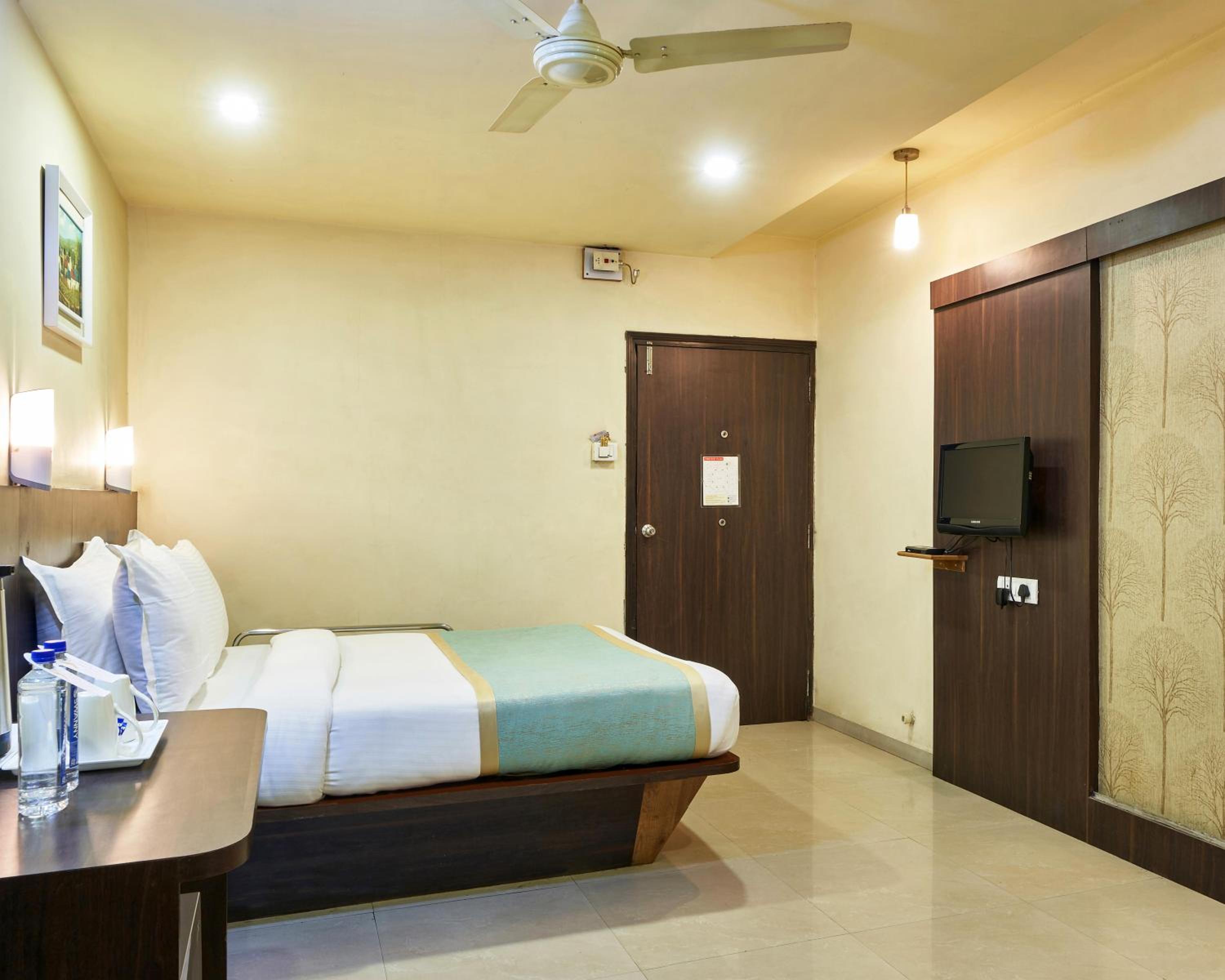 Superior King Room photo 2