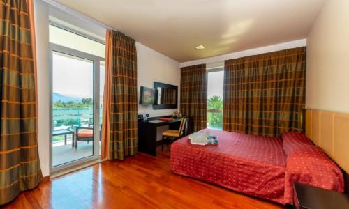 Superior Double Room - Photo 1