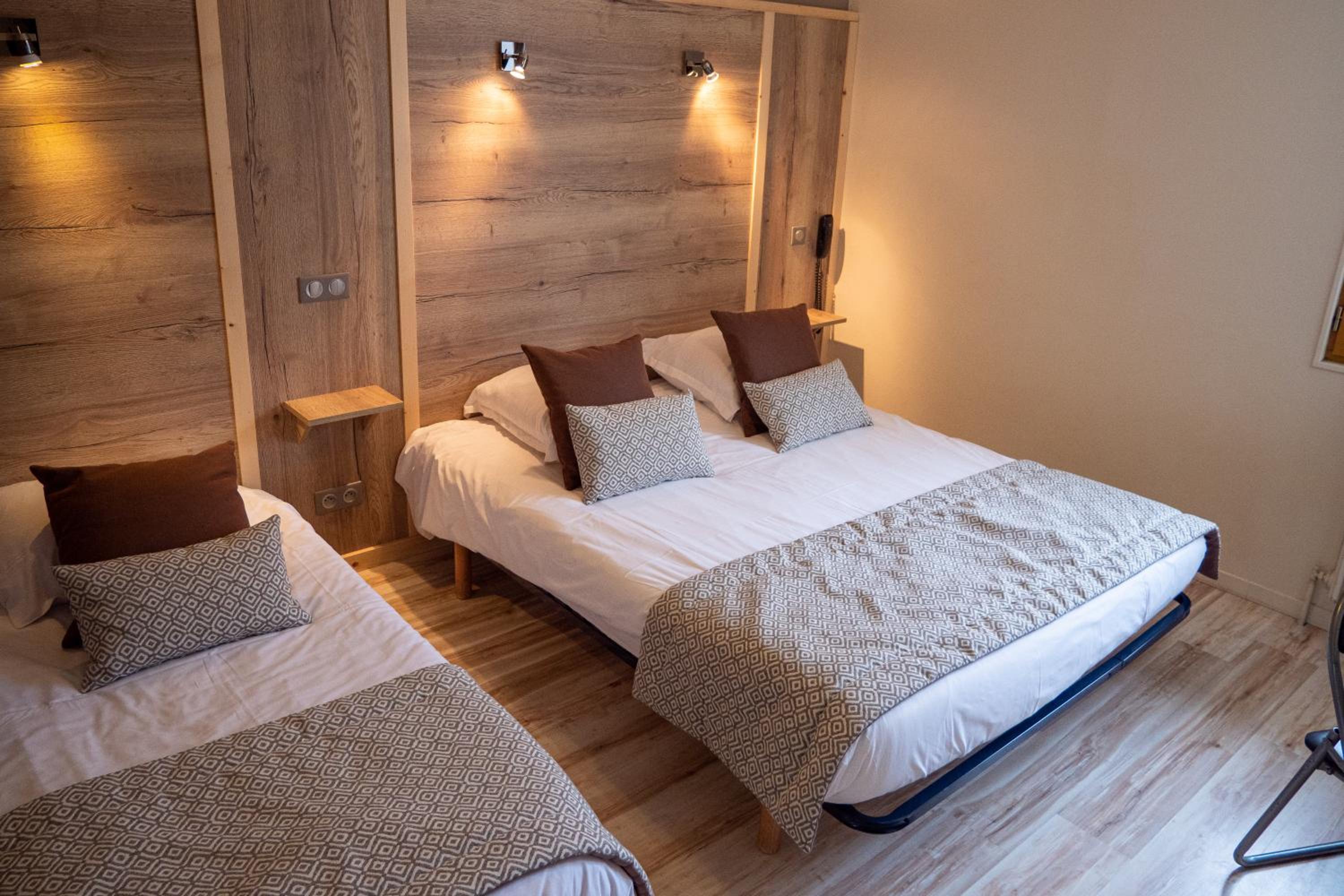 Triple Room - Photo 1