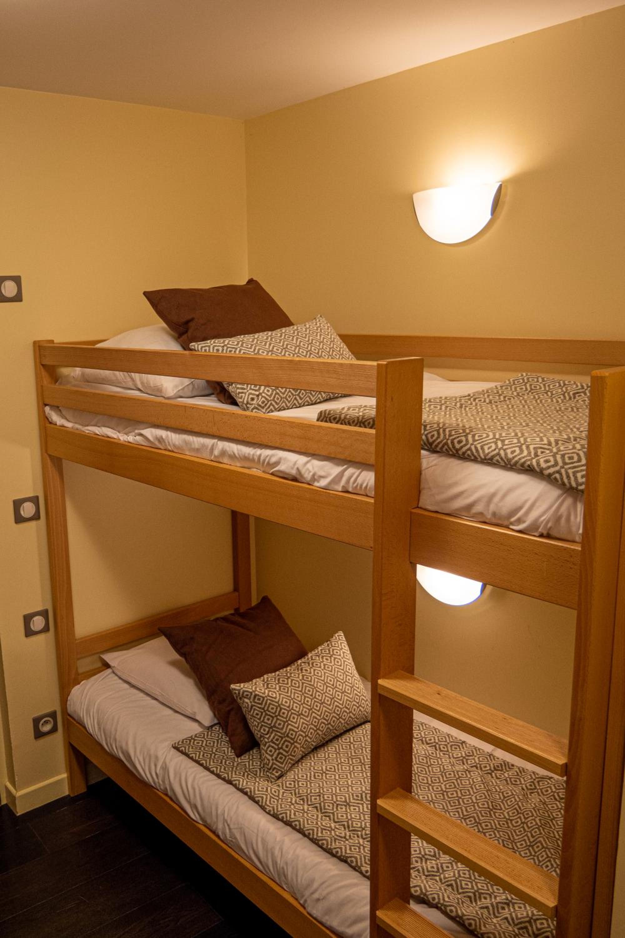 Quadruple Room - Photo 1
