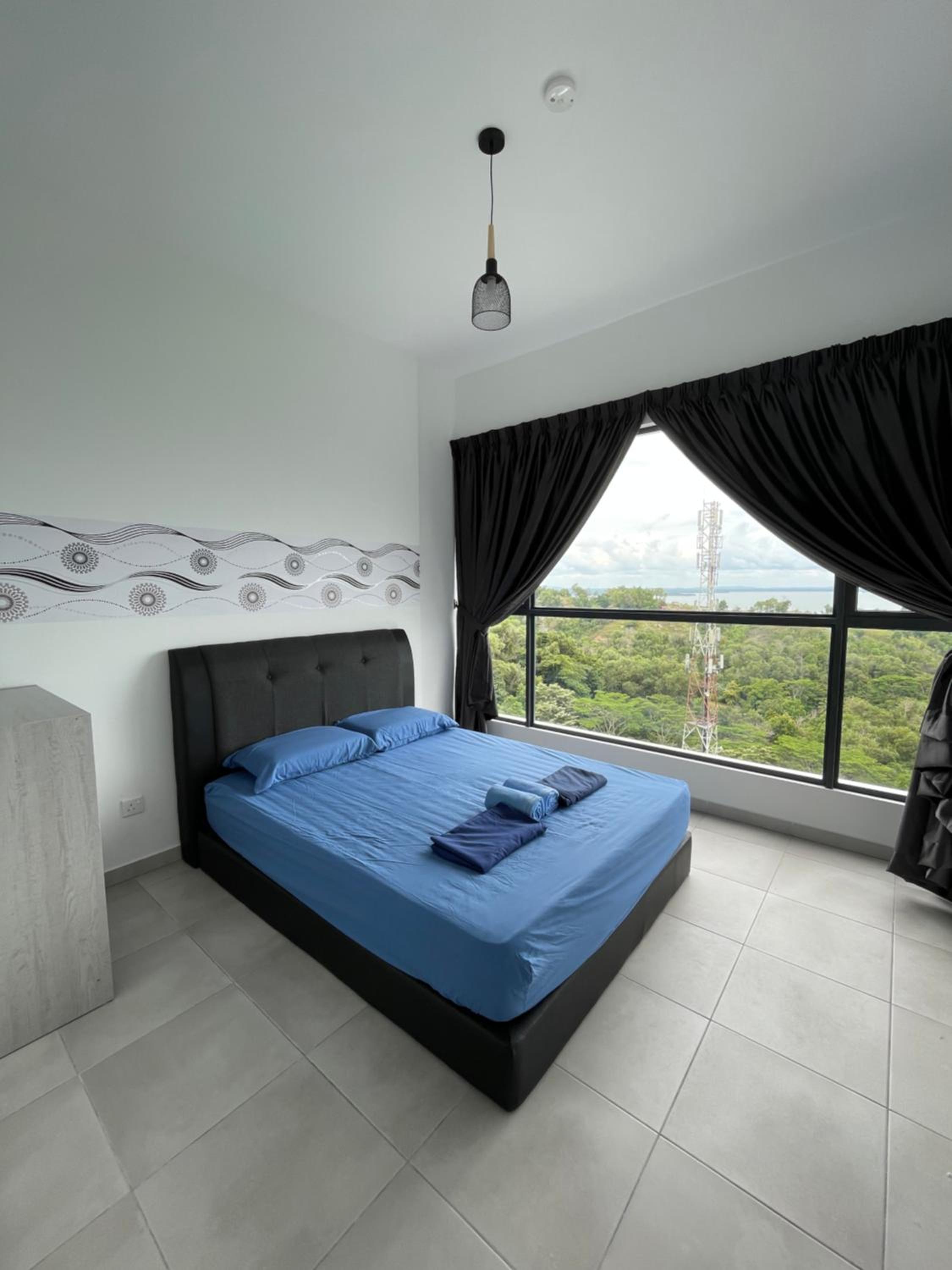 Apartment with Balcony photo 1