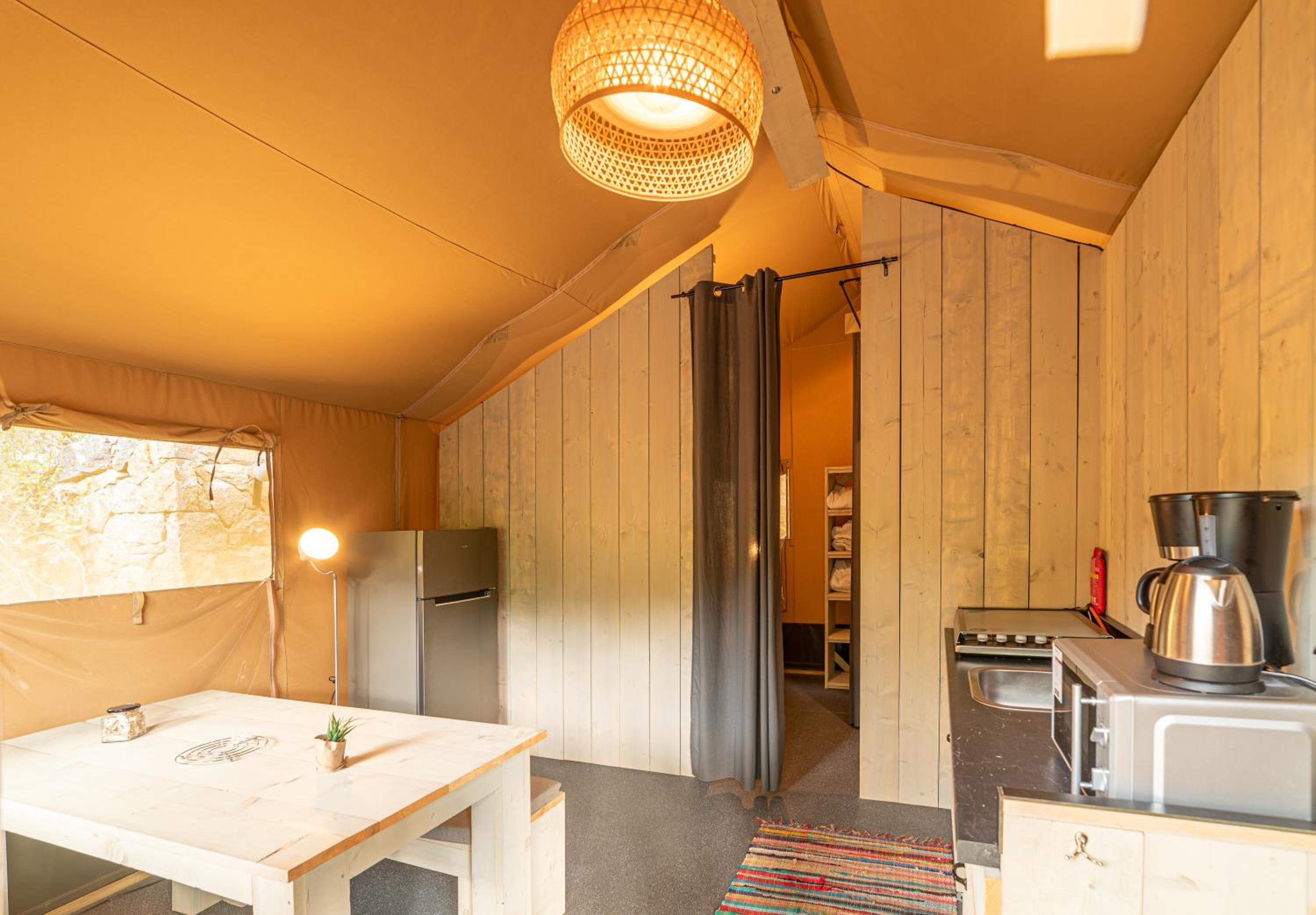 Executive Tent Suite photo 1