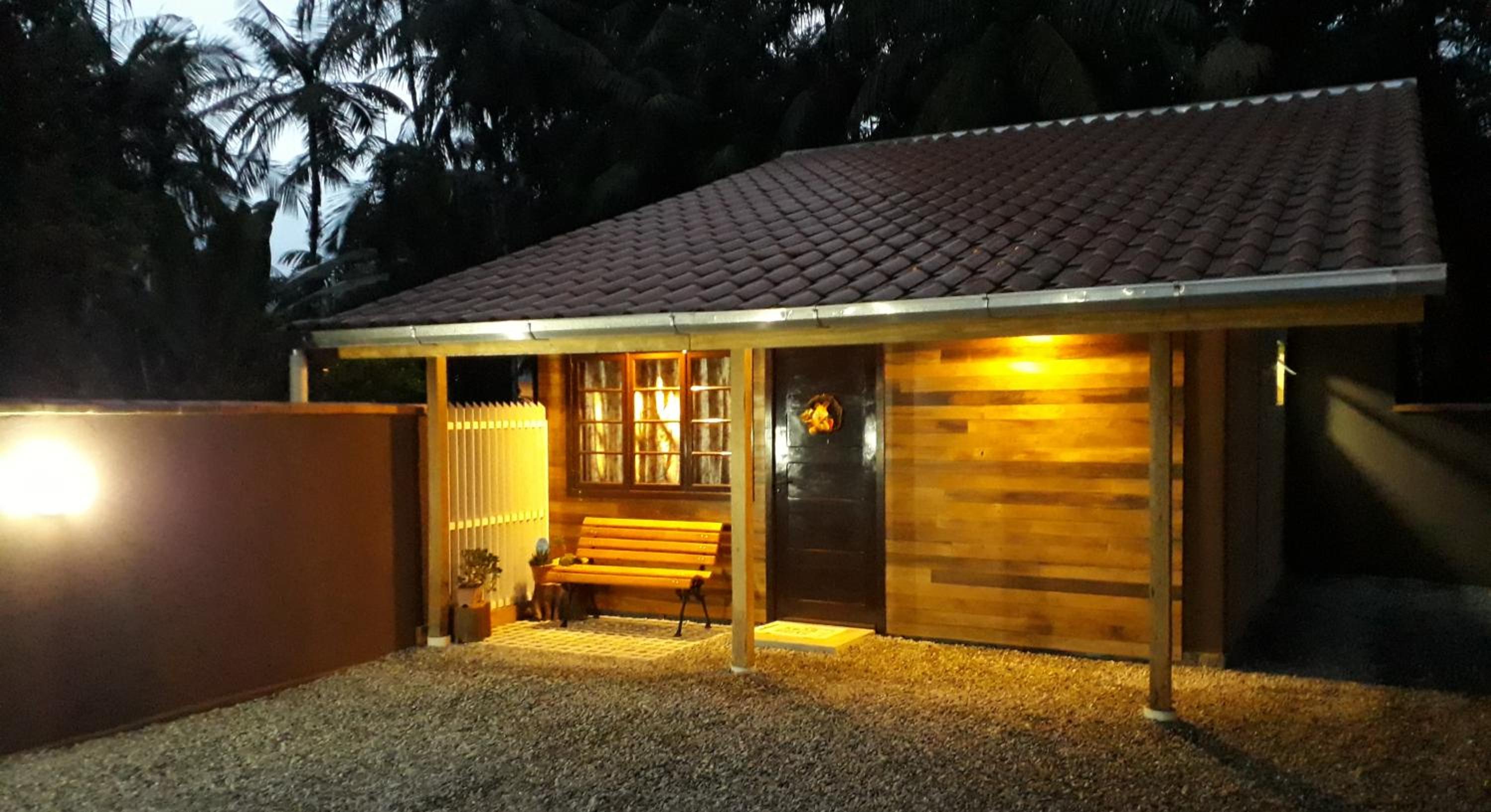 Two-Bedroom Chalet - Photo 8