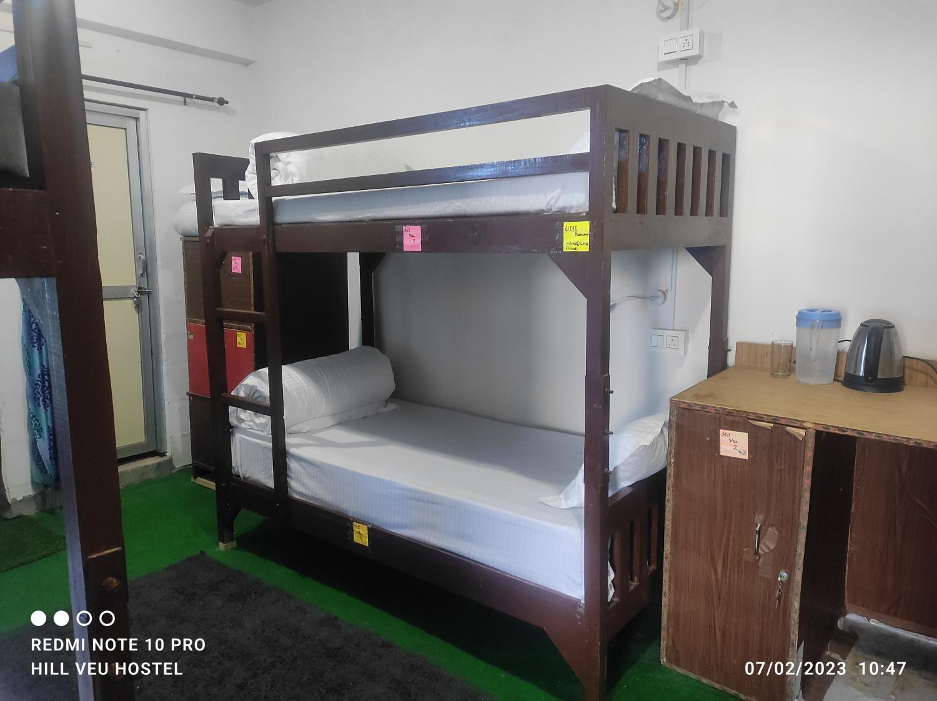 Bunk Bed in Female Dormitory Room   photo 3