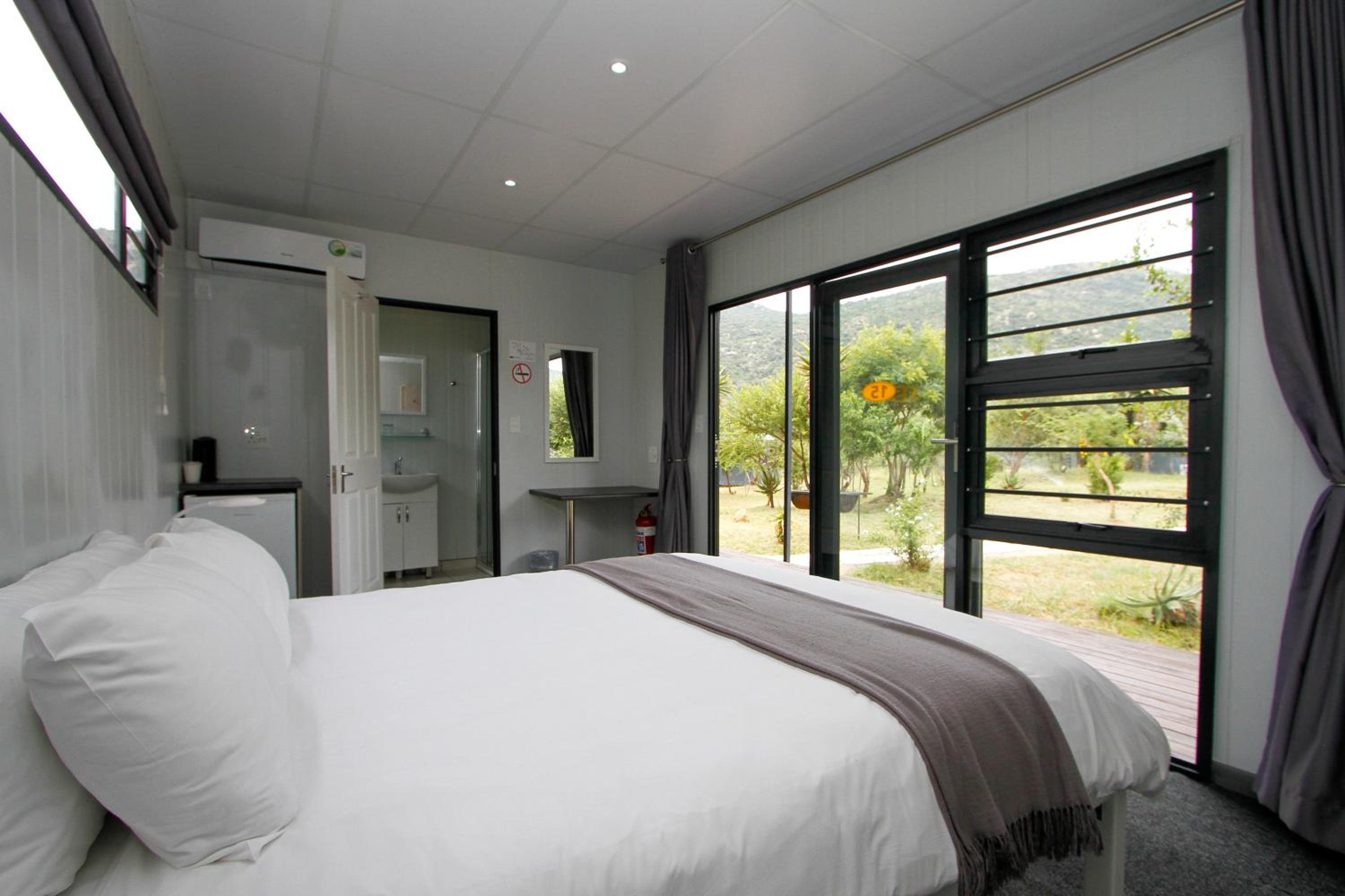 Double Room - Photo 5