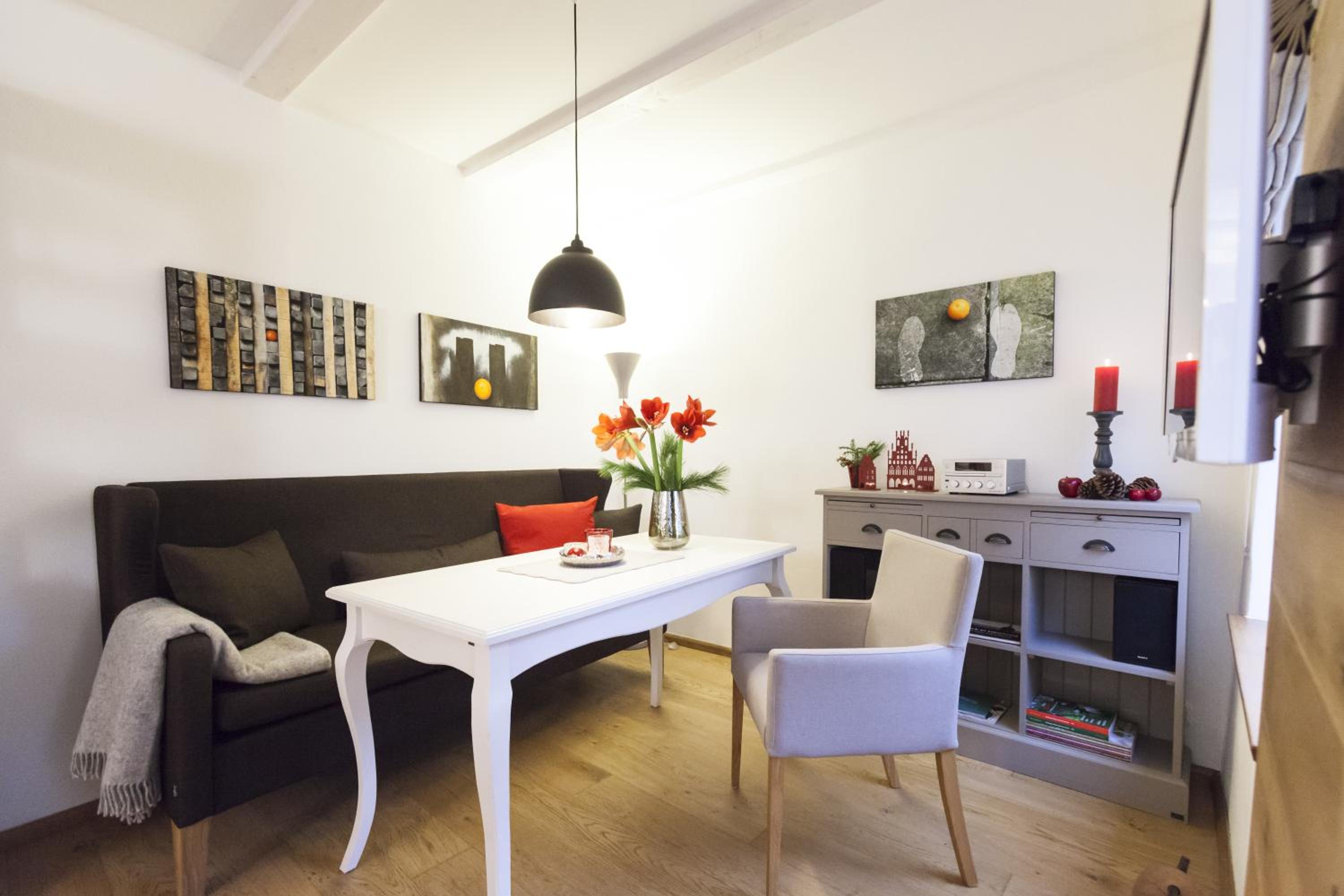 Apartment - Split Level photo 1