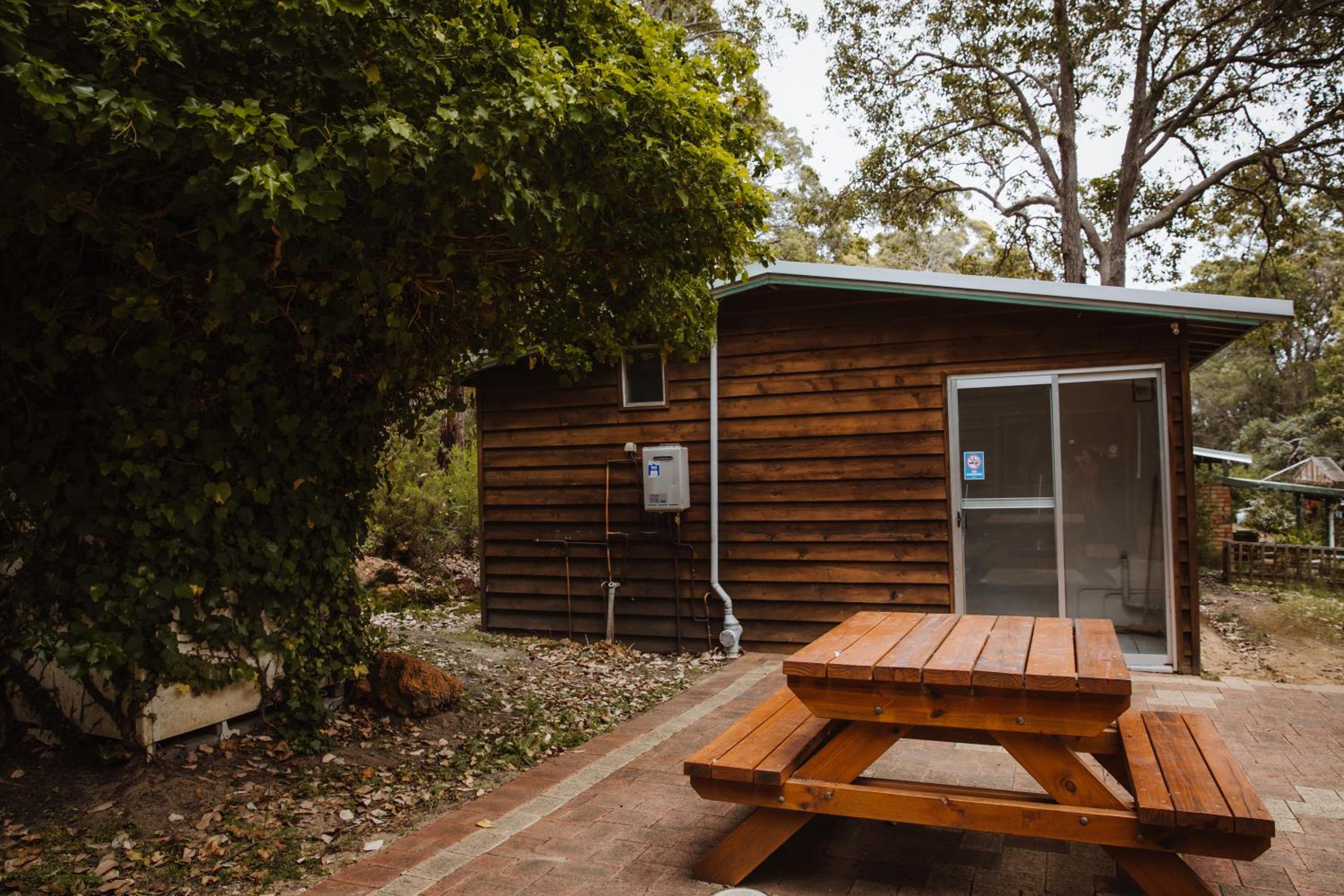 Two-Bedroom Chalet - Acacia - Photo 5