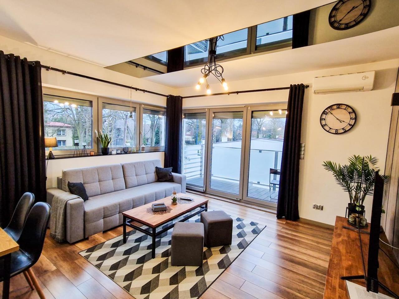 Two-Bedroom Apartment - Photo 13