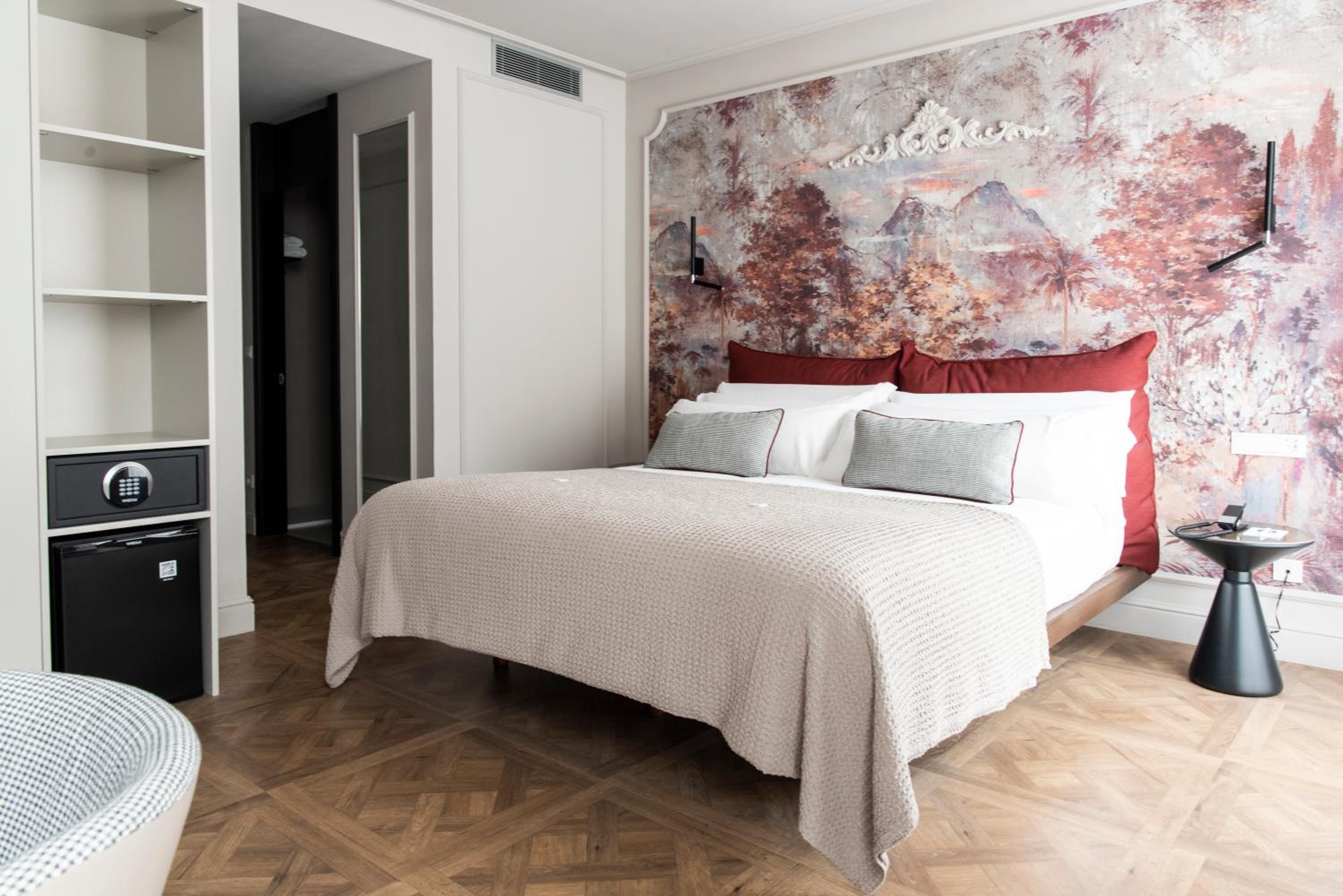 Double or Twin Room - Photo 1