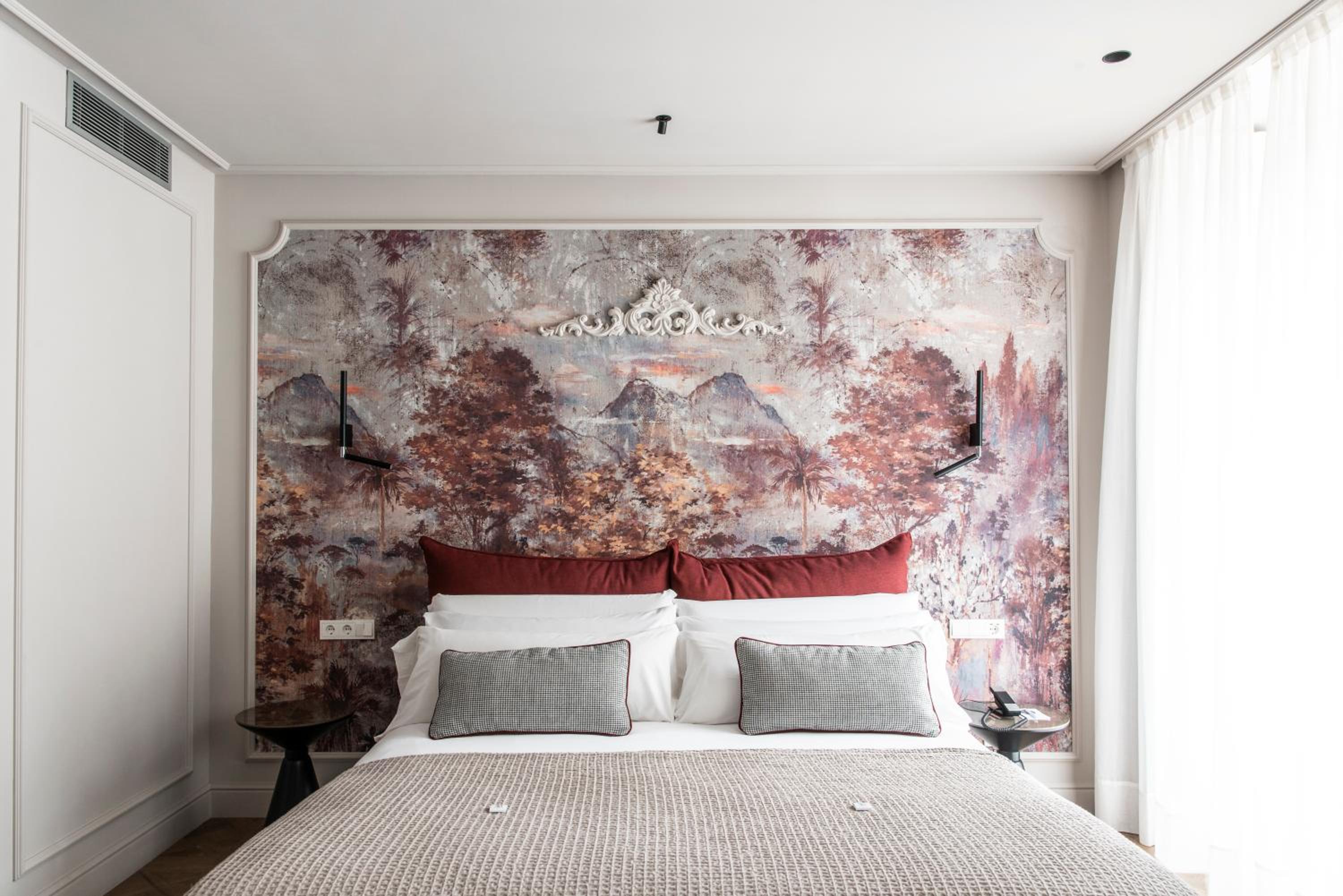 Double or Twin Room - Photo 5