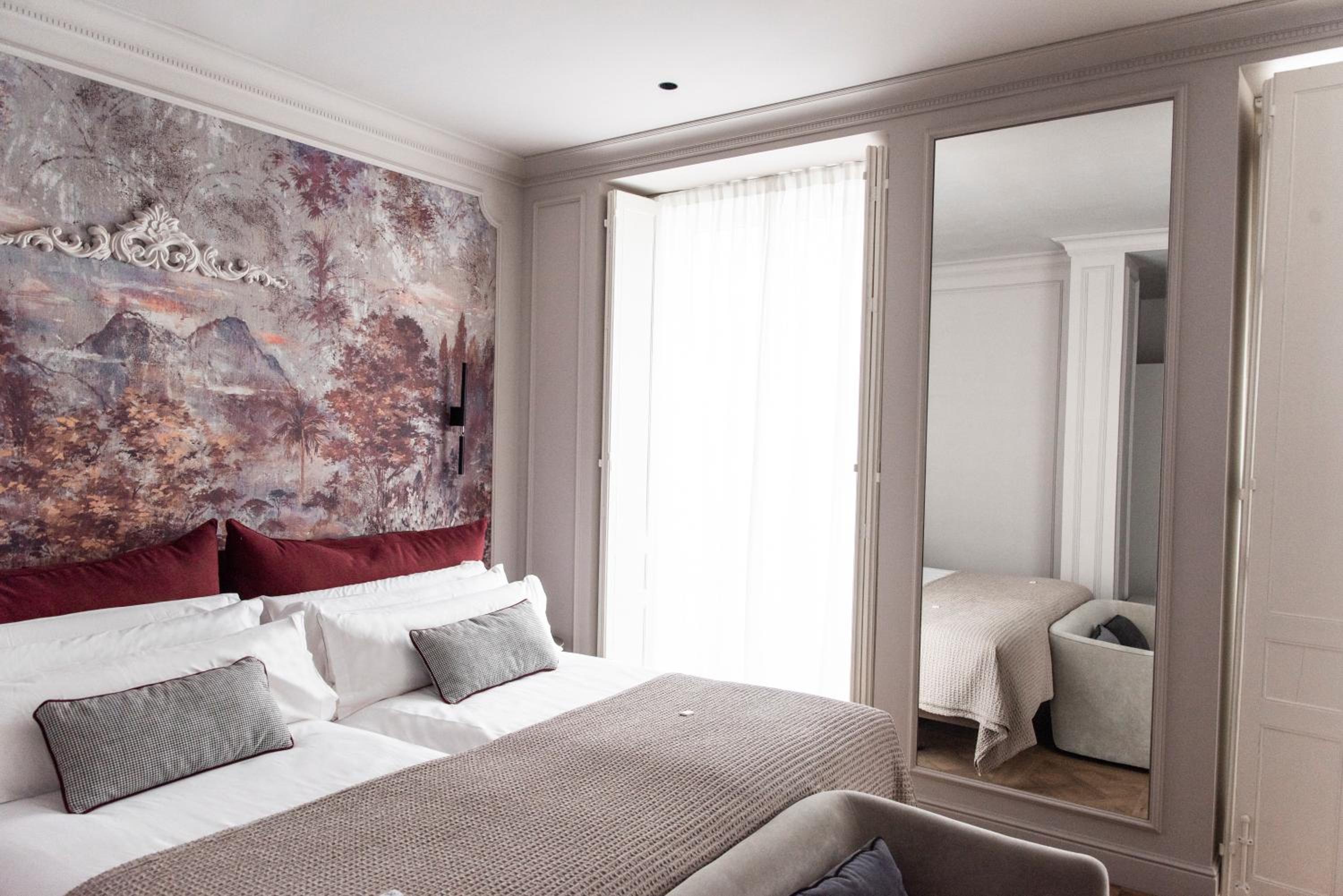 Double or Twin Room - Photo 4