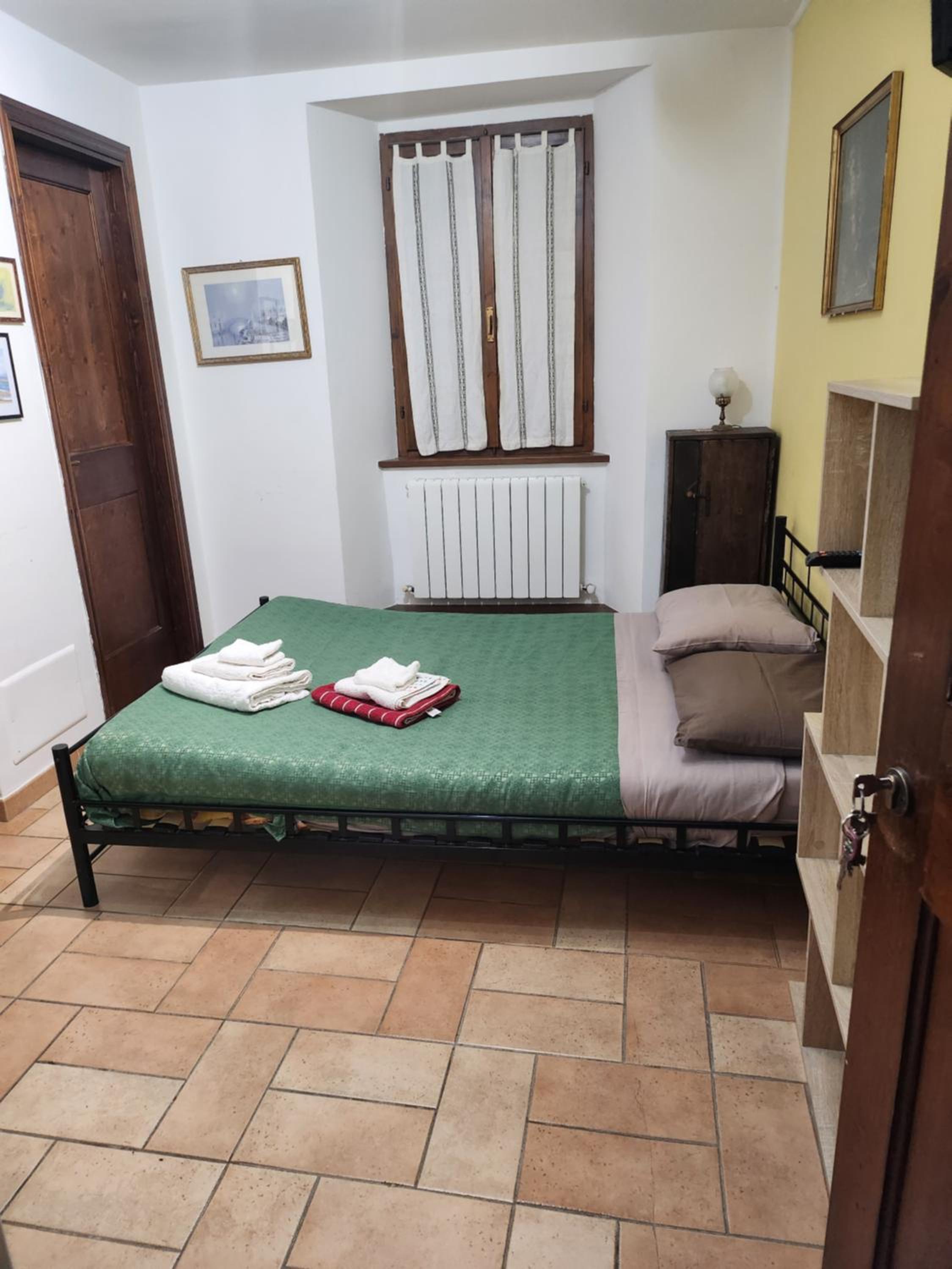 Double Room - Photo 15