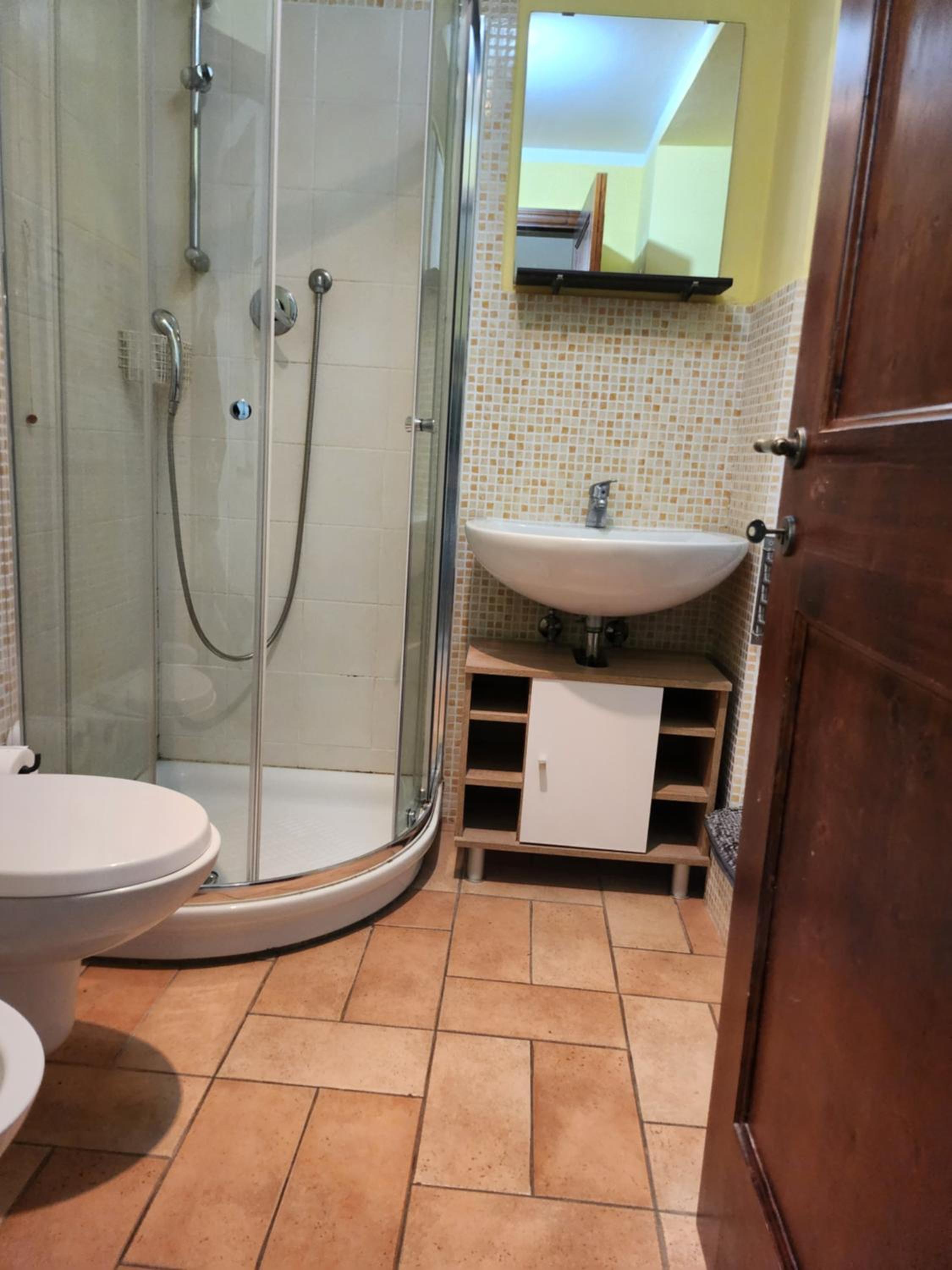 Double Room - Photo 3