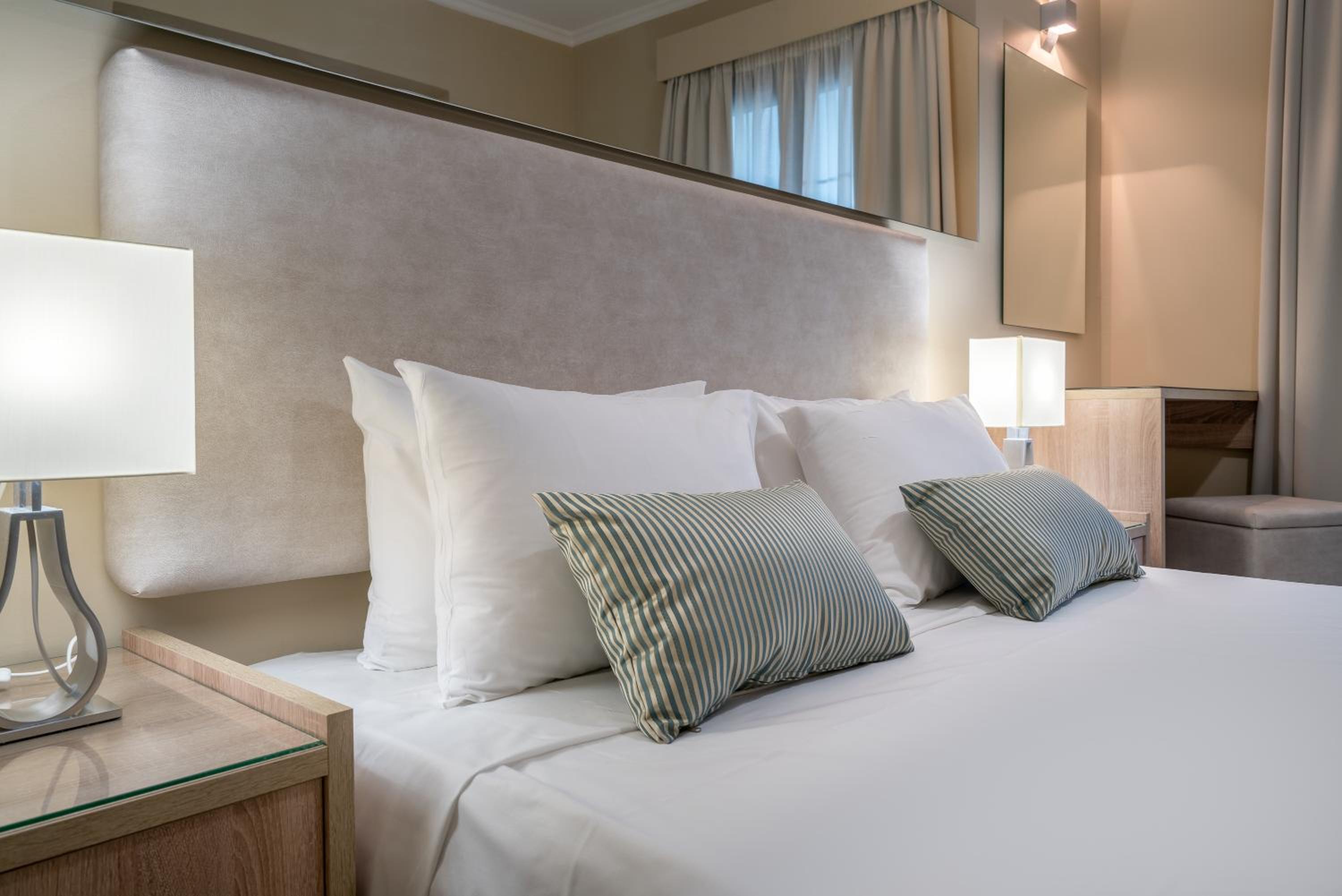 Double or Twin Room with Garden View