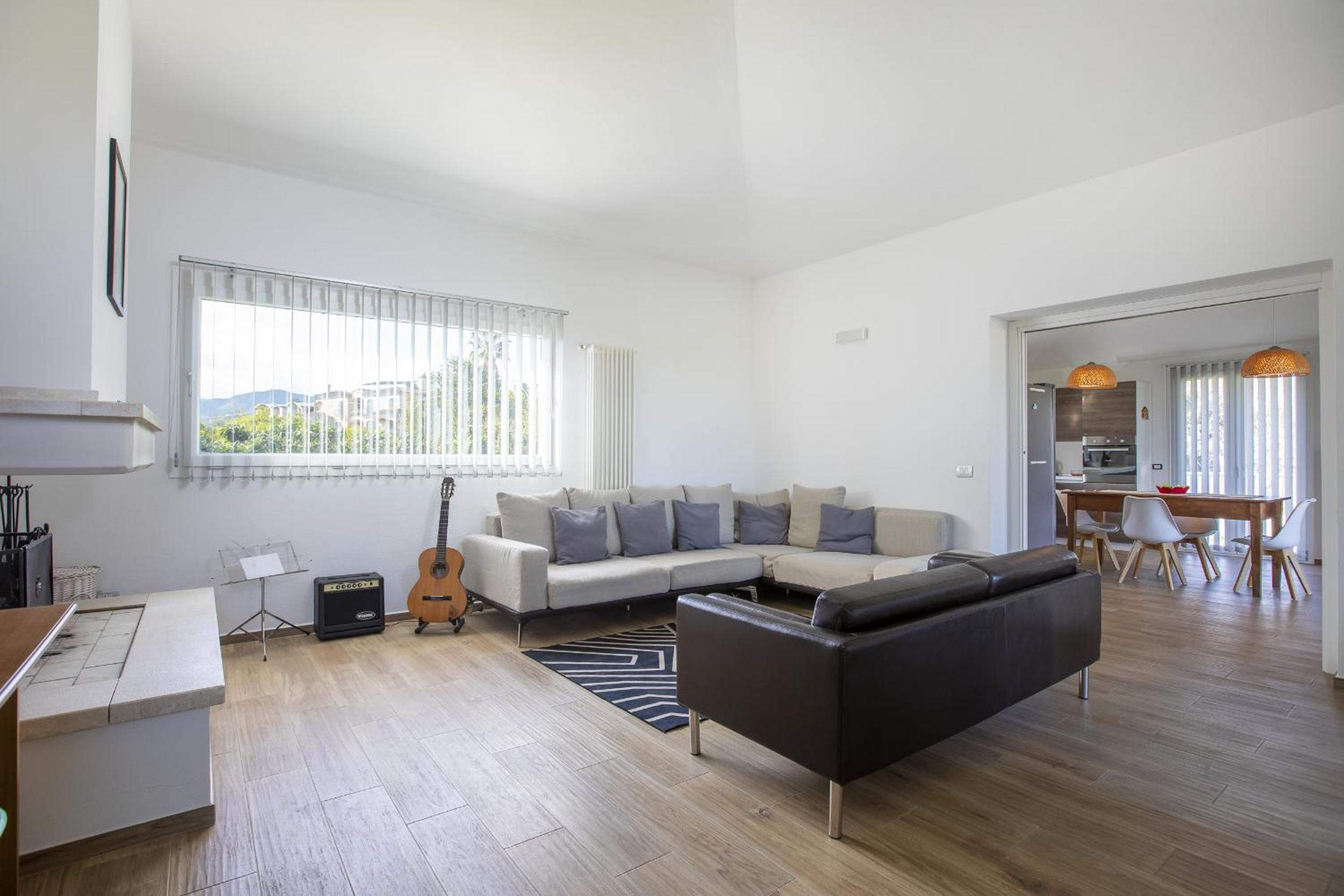 Three-Bedroom Vacation Home  photo 2