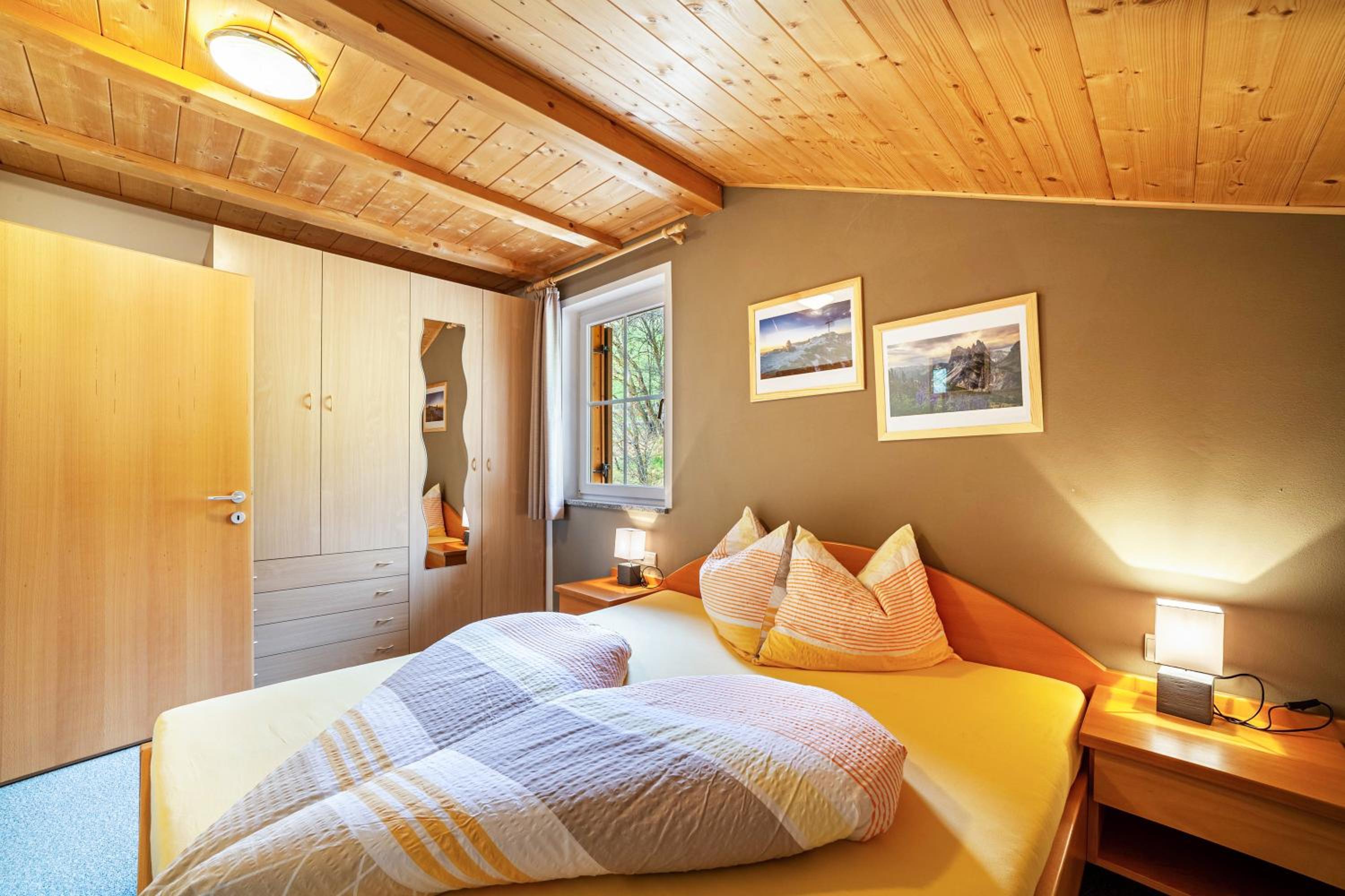 Two-Bedroom Deluxe Apartment with Garden View