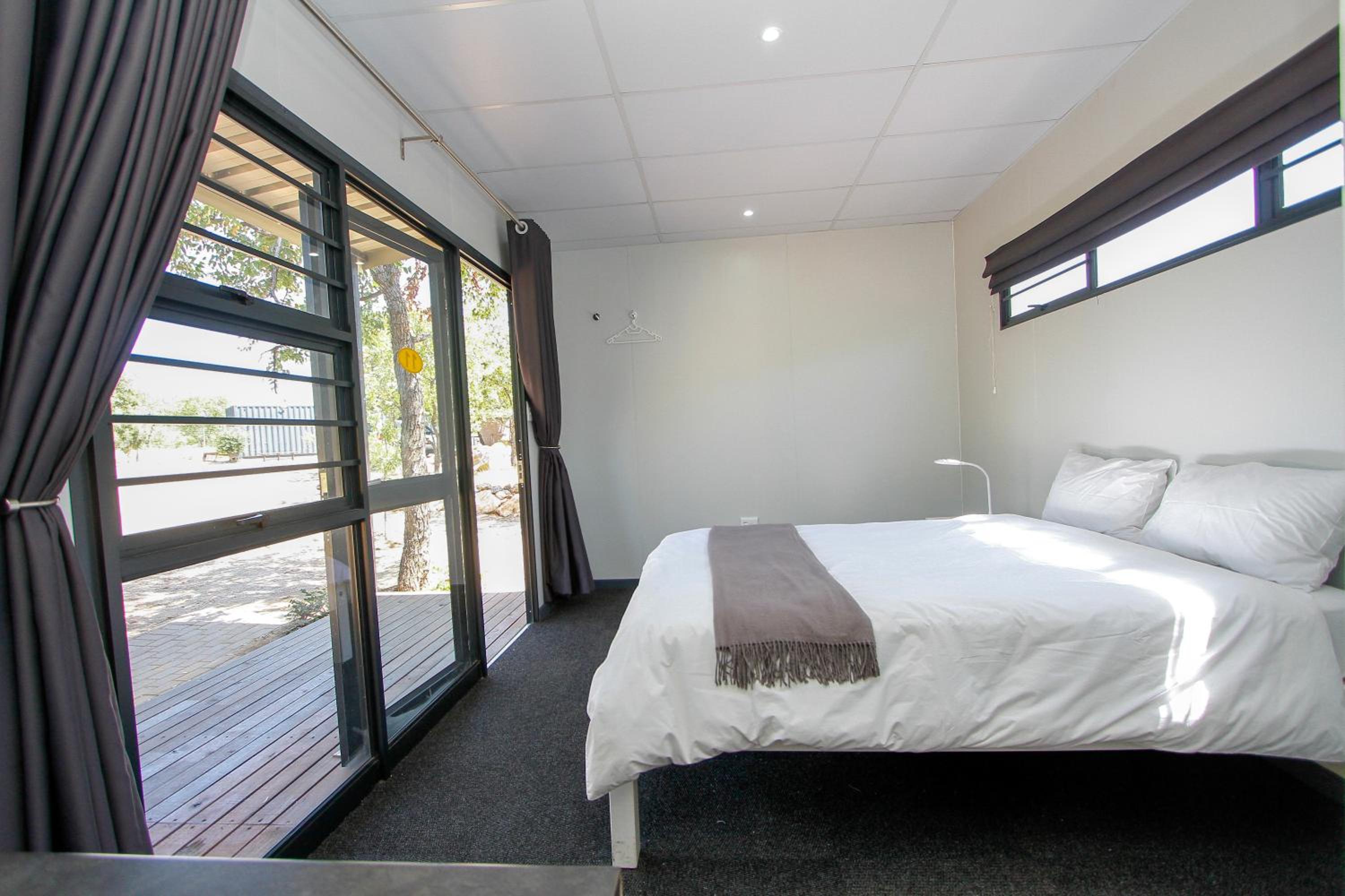 Double Room - Photo 5