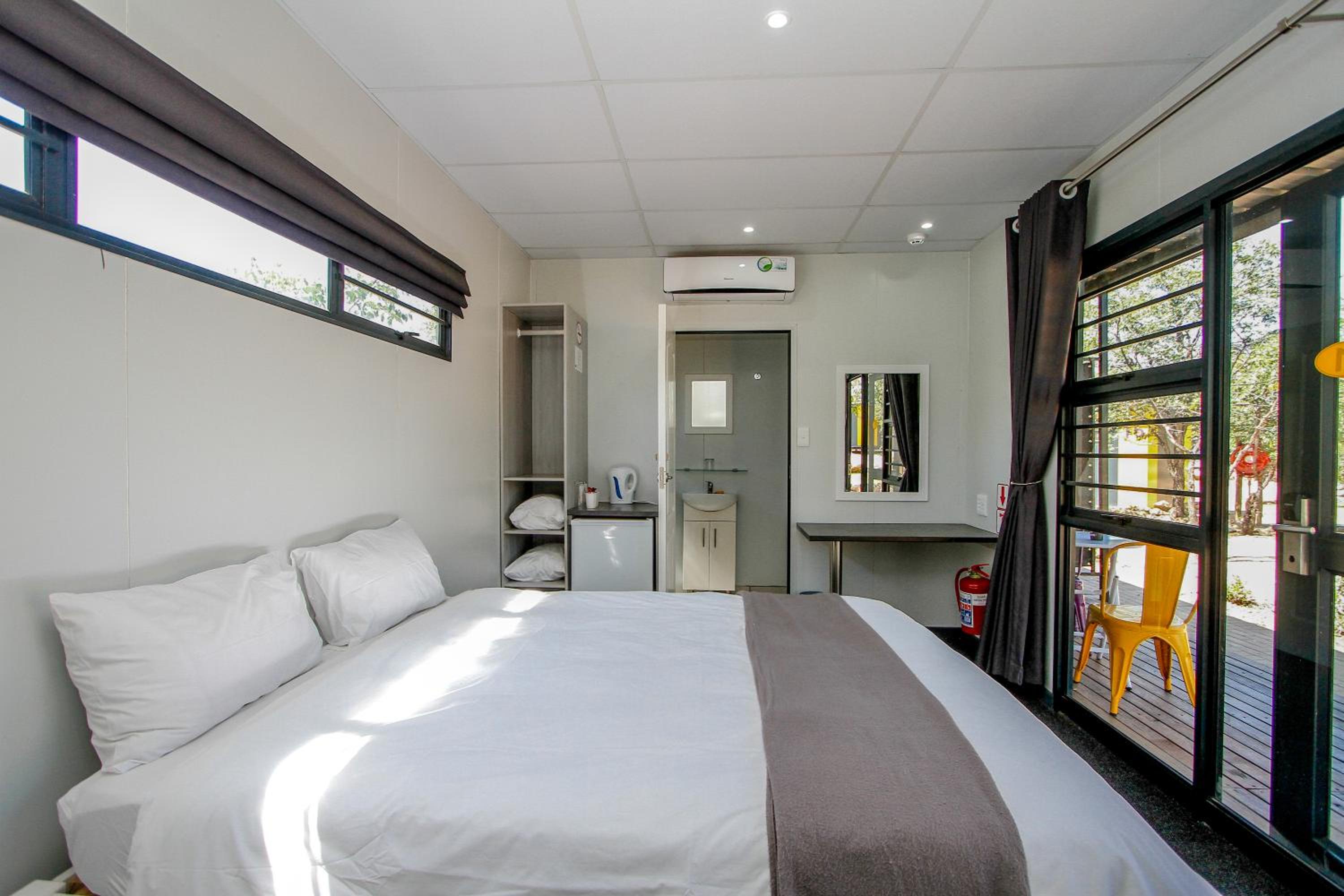 Double Room - Photo 2