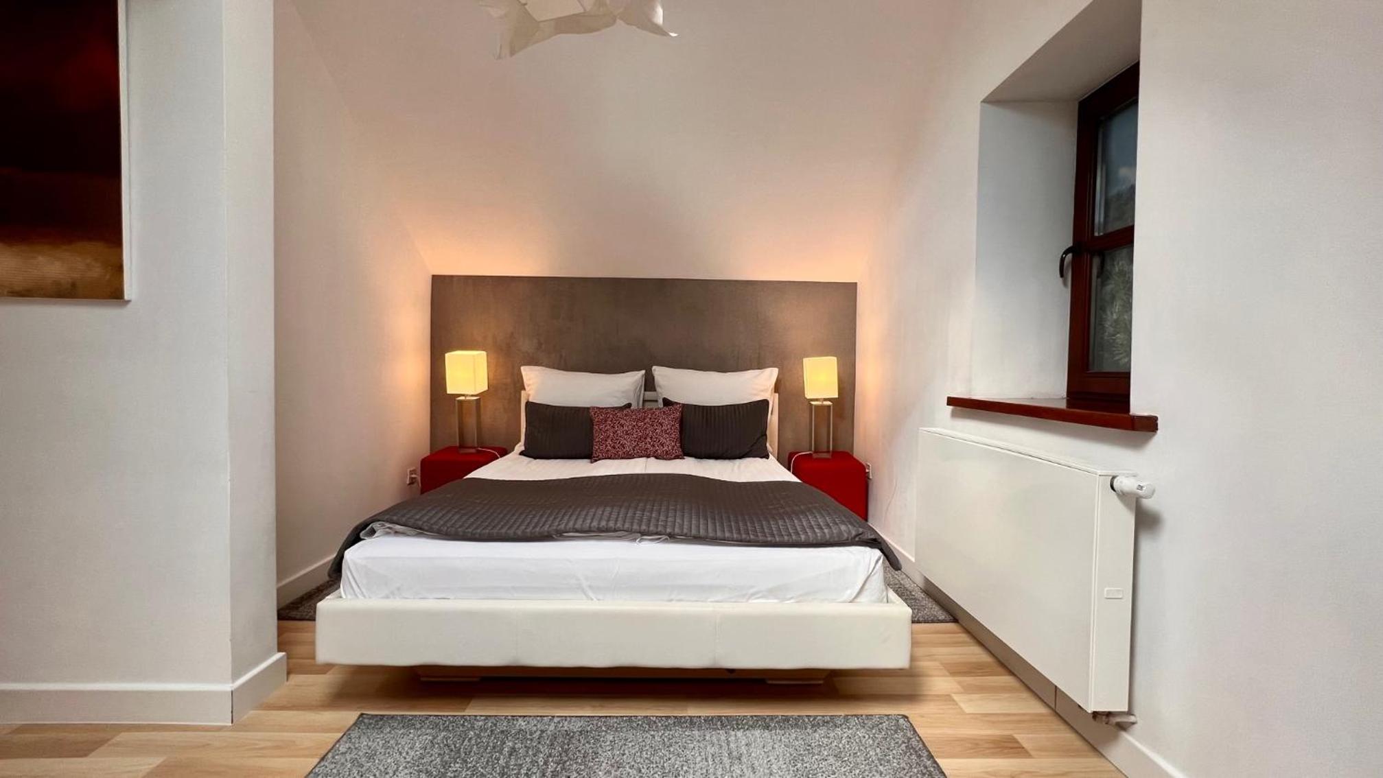Superior Double or Twin Room - Photo 6