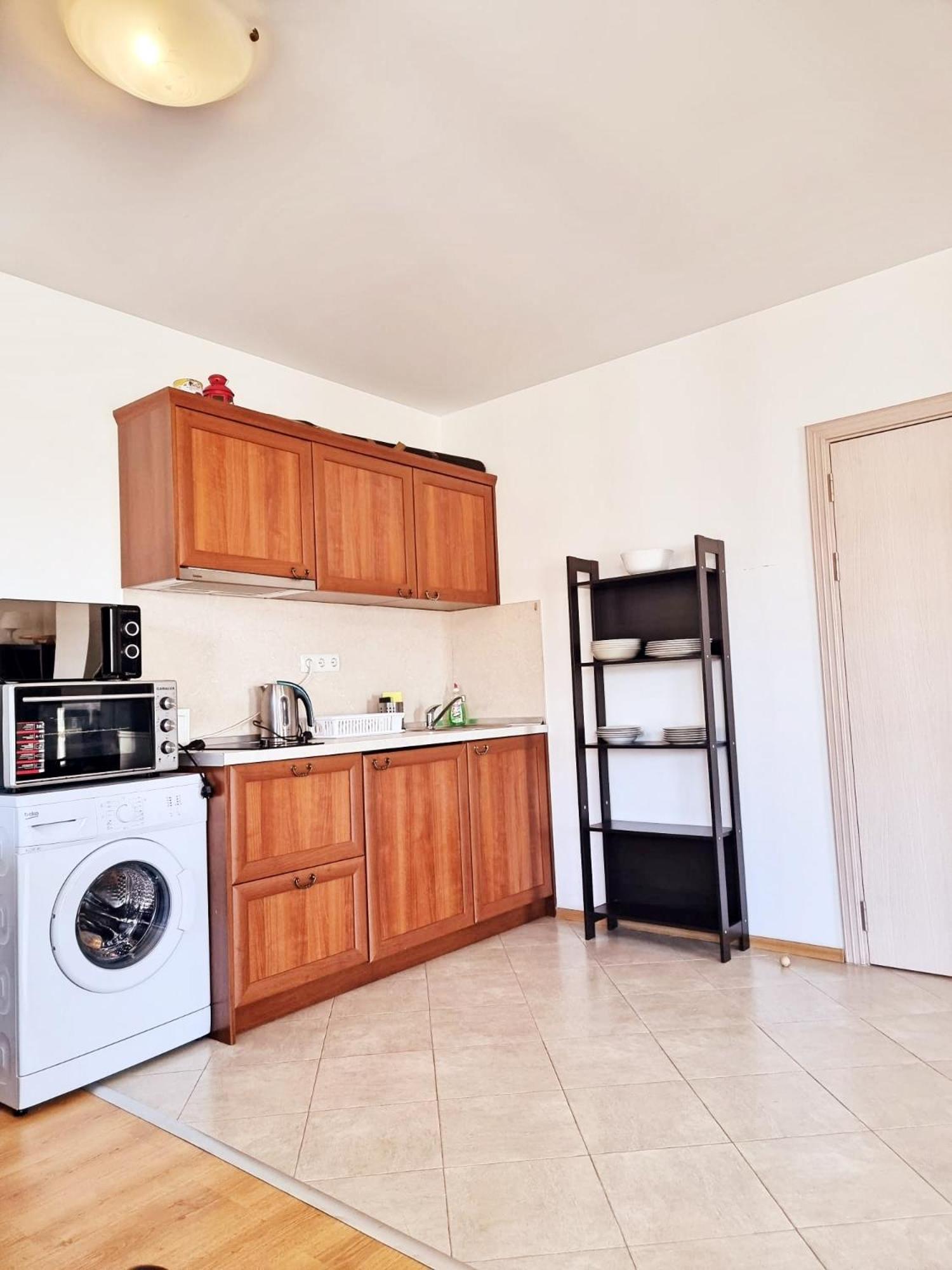 Apartment with Mountain View - Photo 34