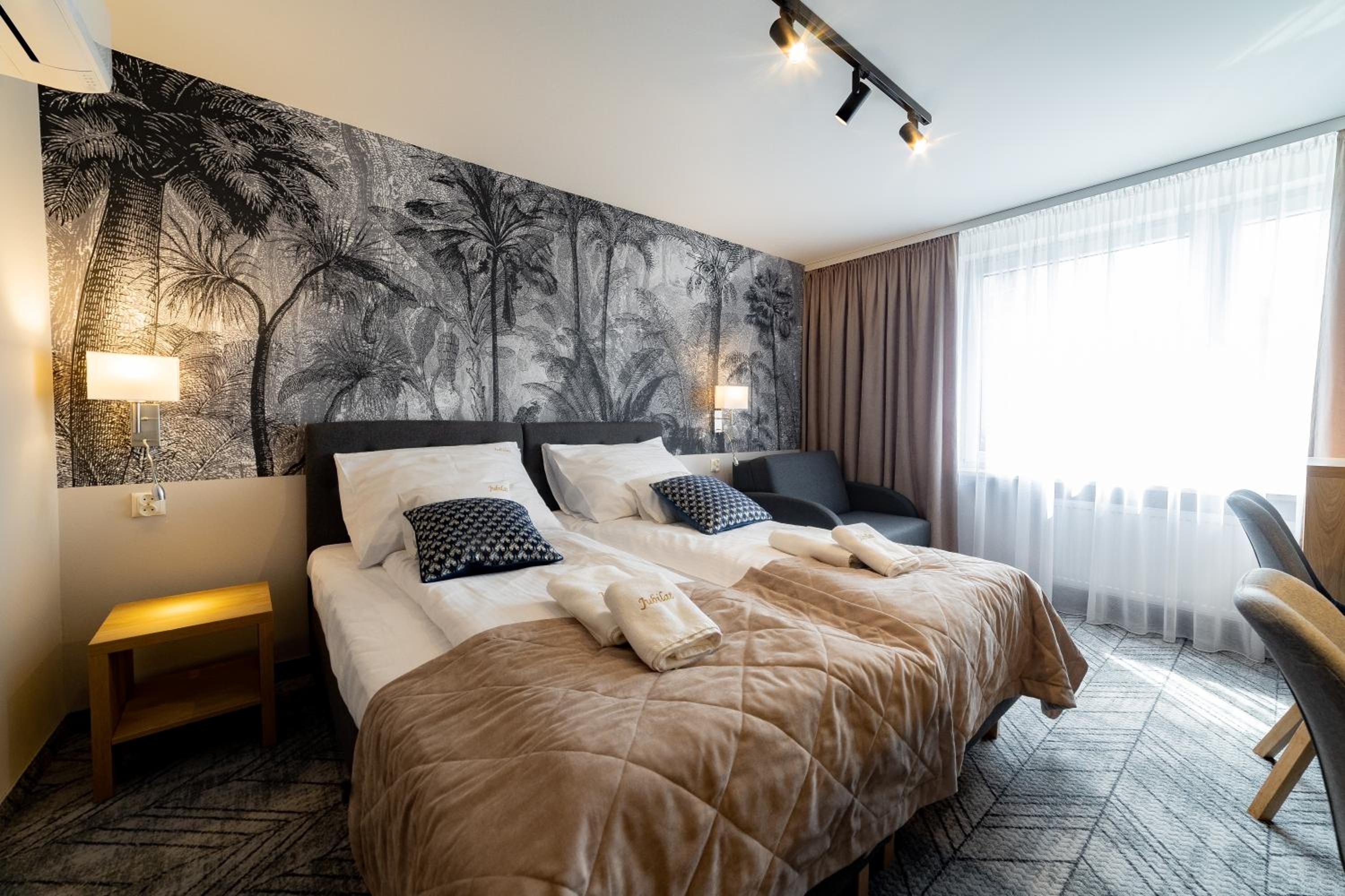 Superior Triple Room photo 3