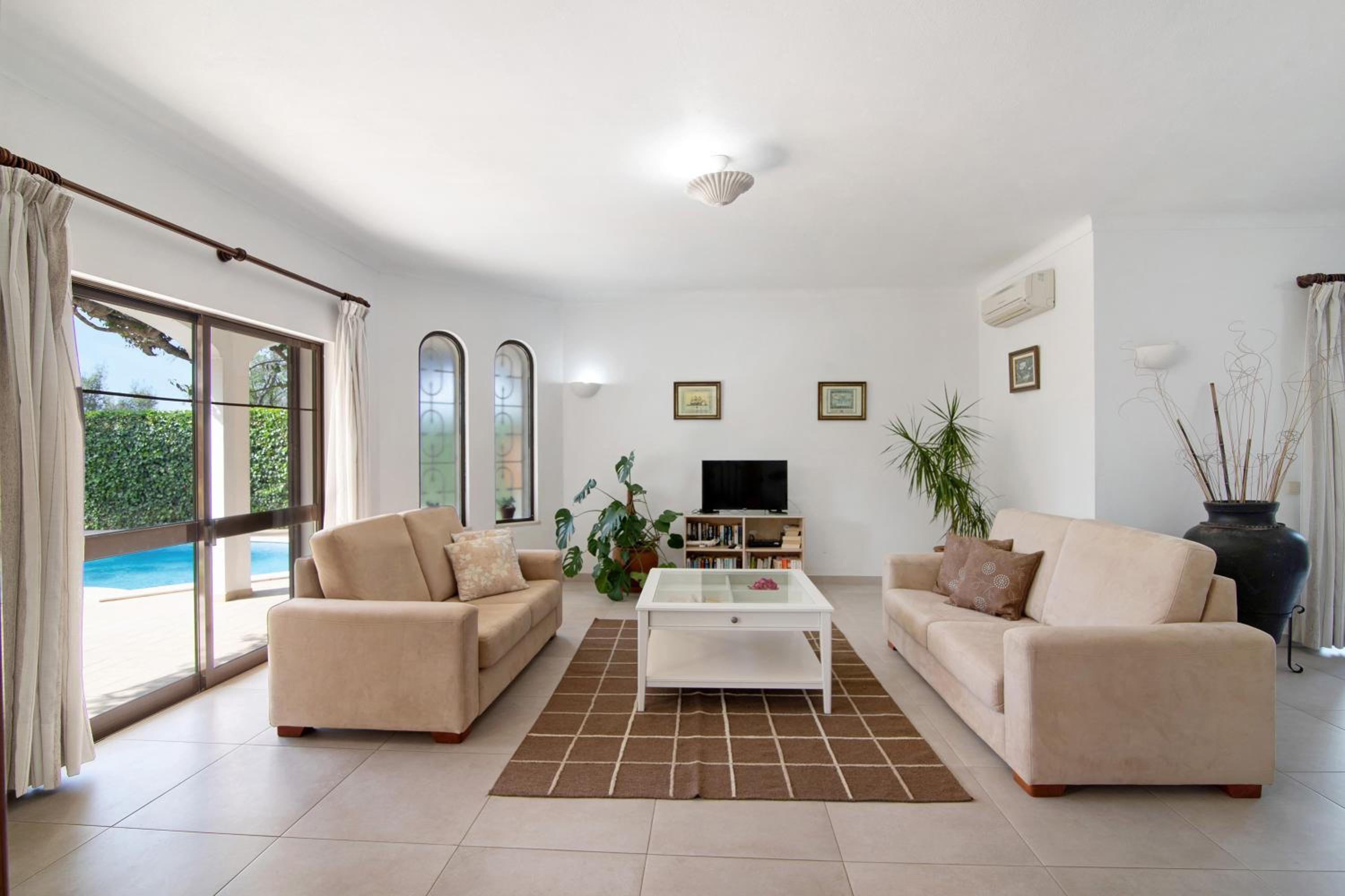 Villa with Sea View photo 1