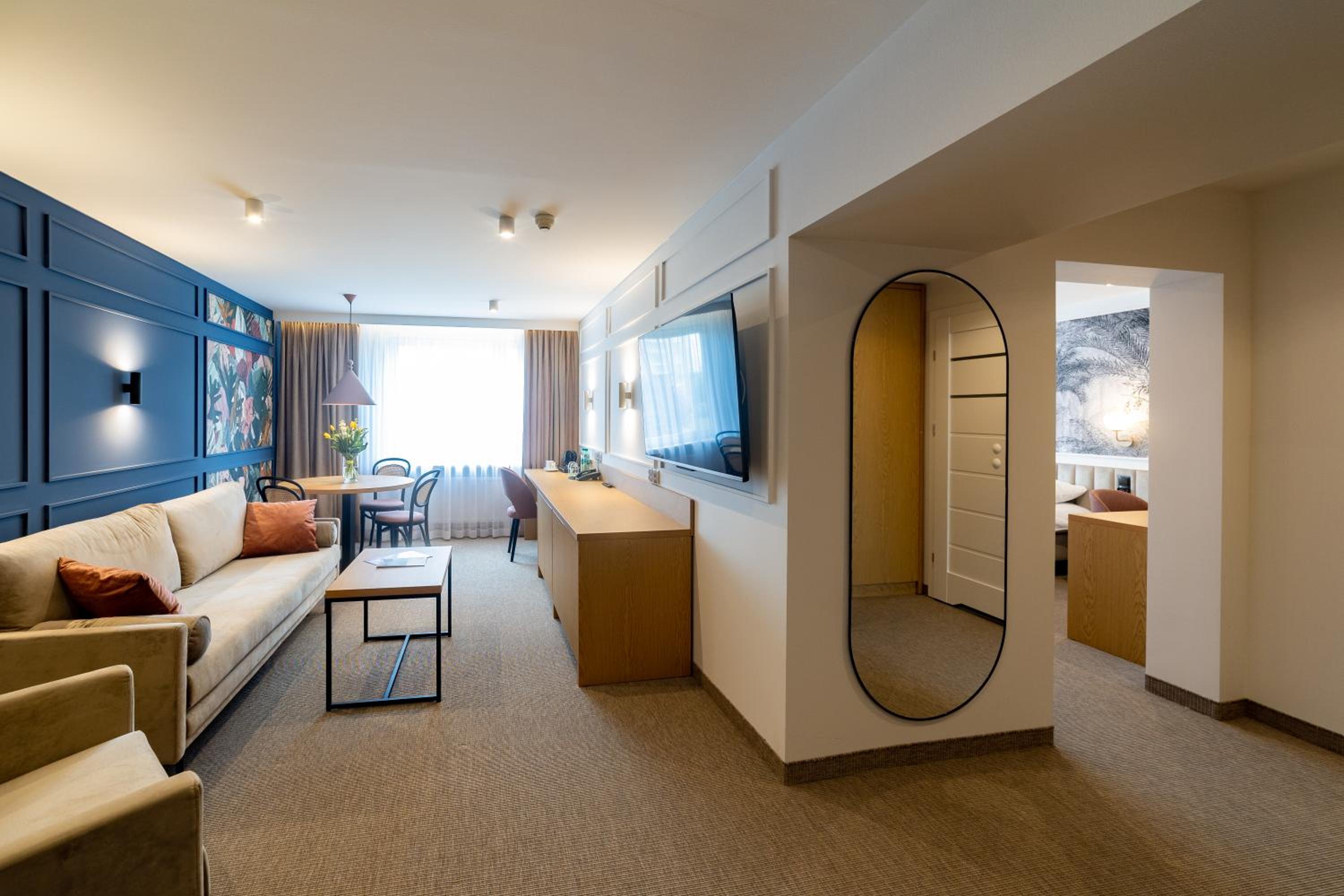 Apartment - Photo 3