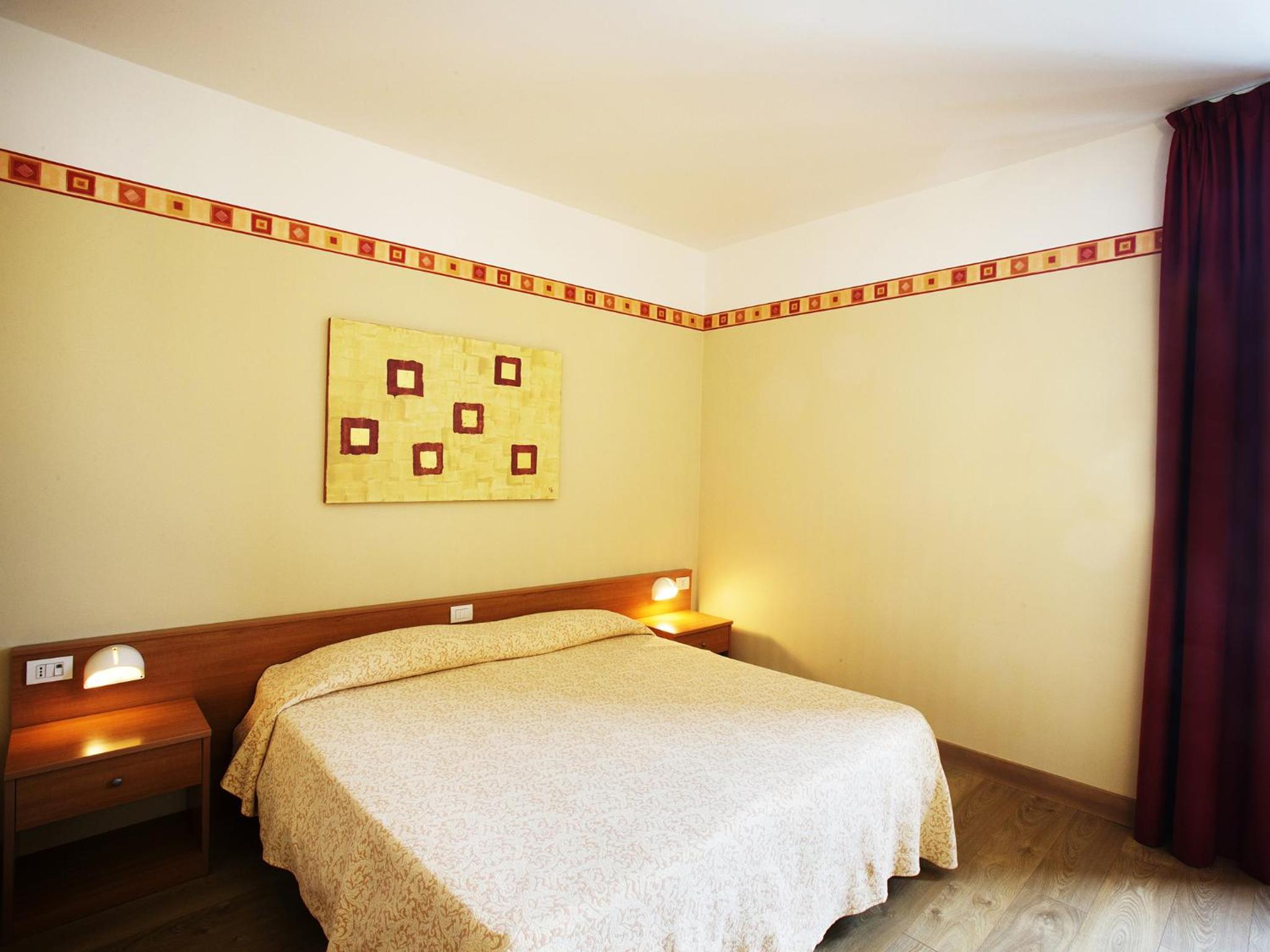 Standard Double Room - Photo 7