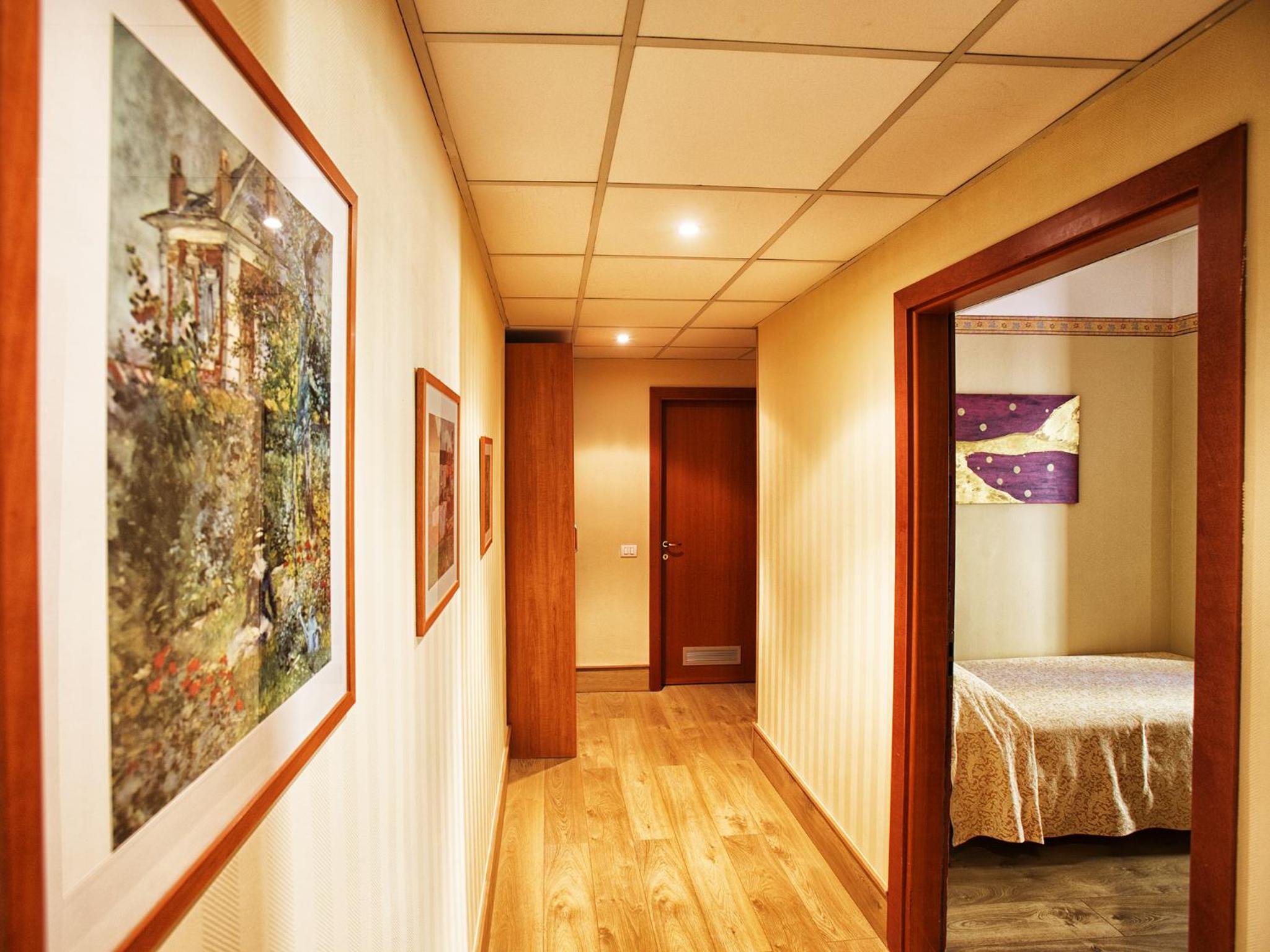 Basic Quadruple Room - Photo 6