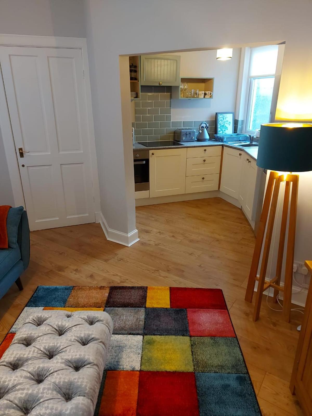 One-Bedroom Apartment photo 3