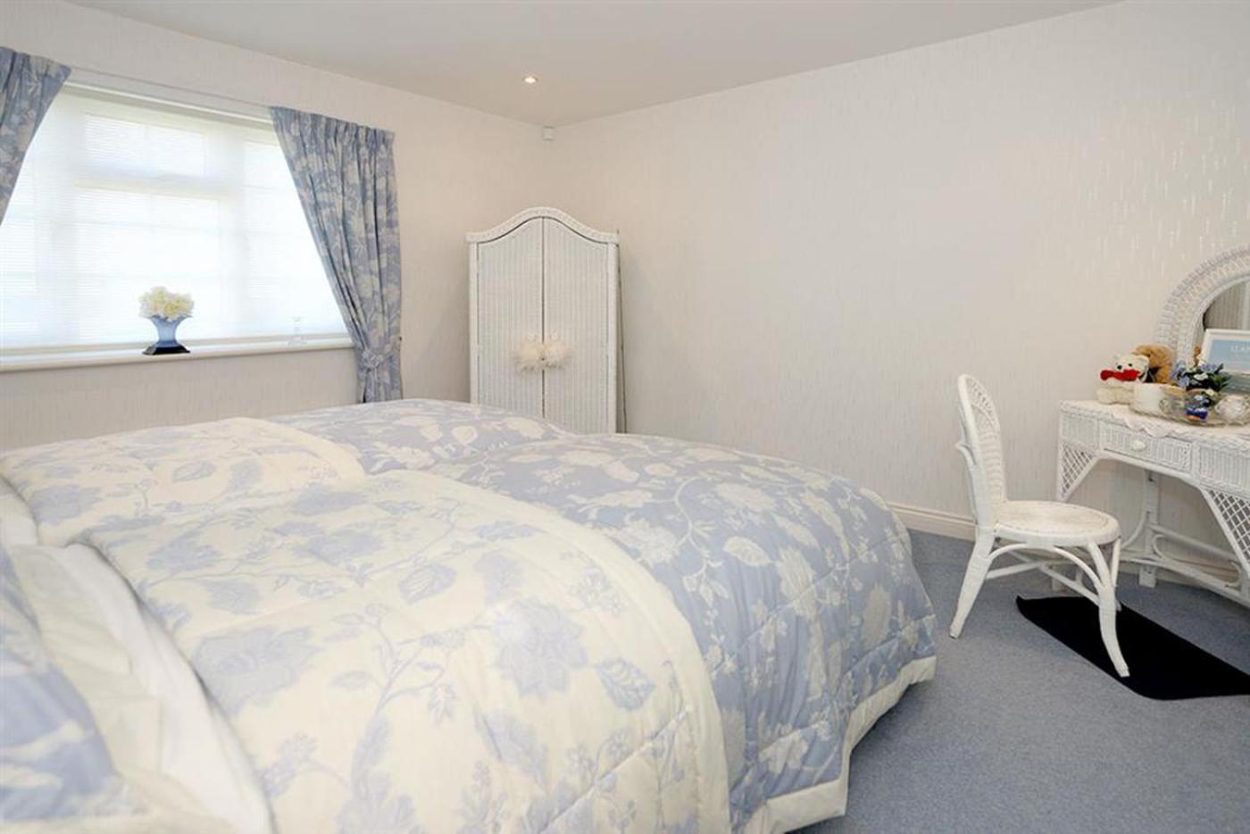Two-Bedroom House photo 1