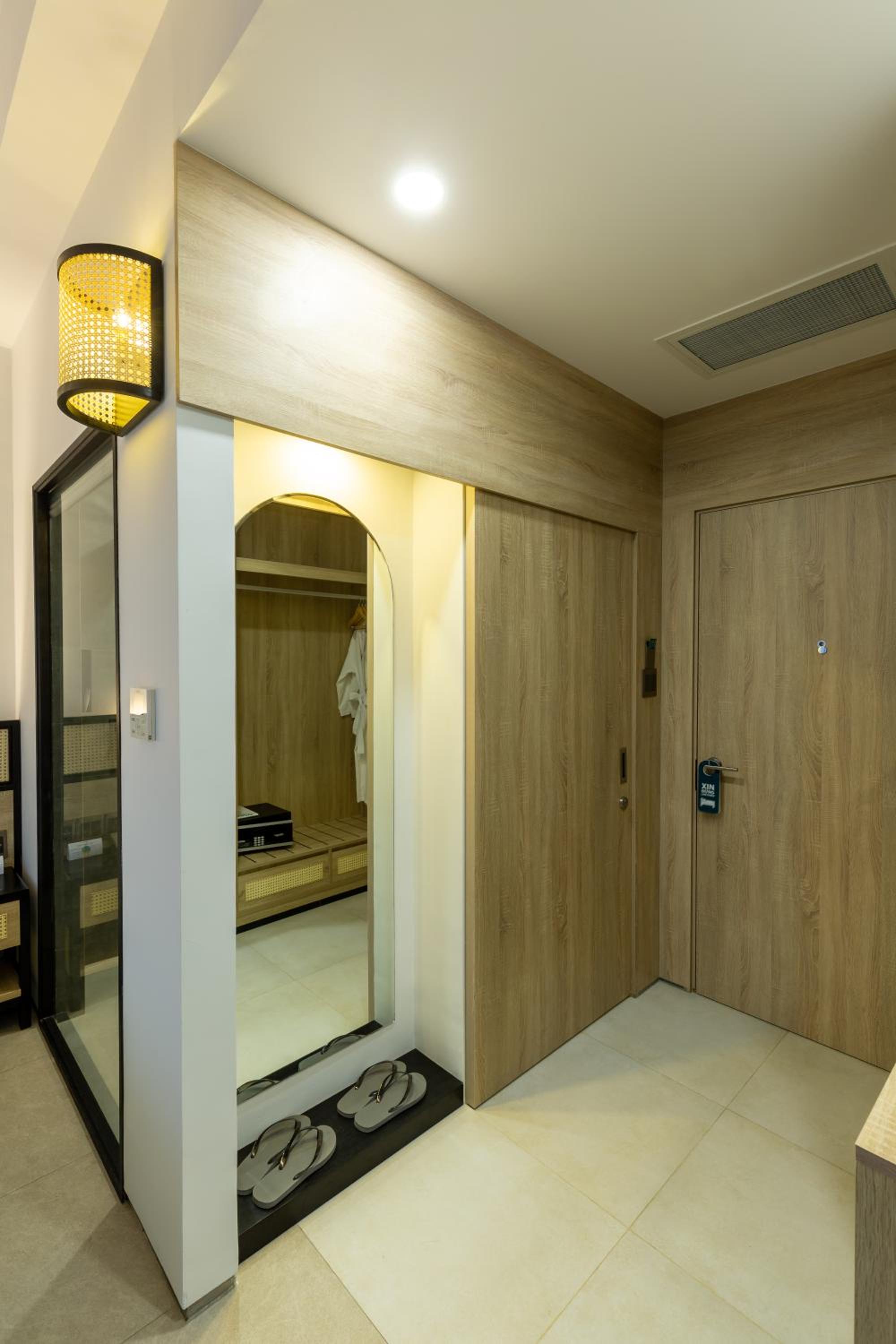 Junior Suite with Ocean View - Photo 4