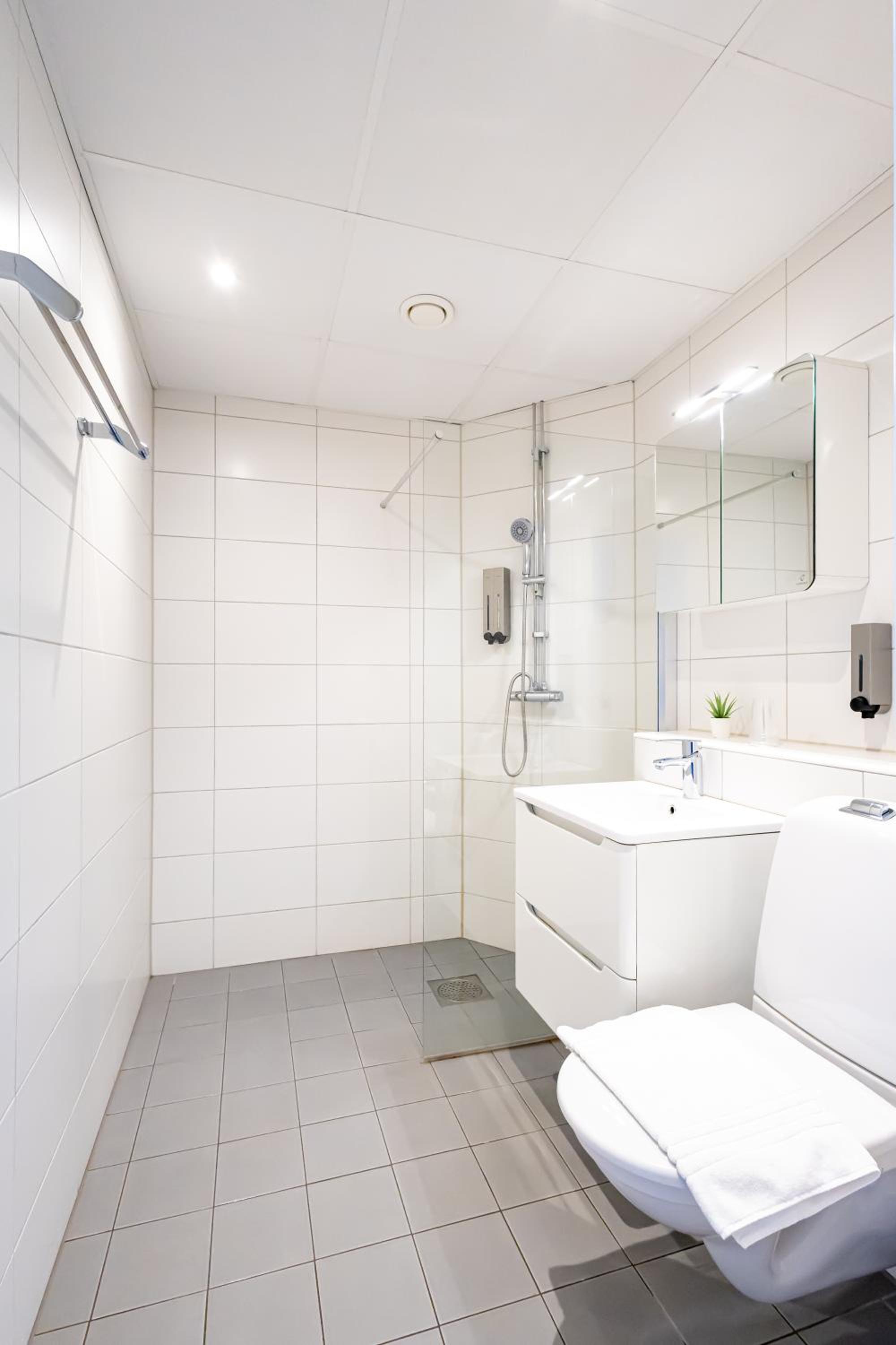 Triple Room - Photo 5