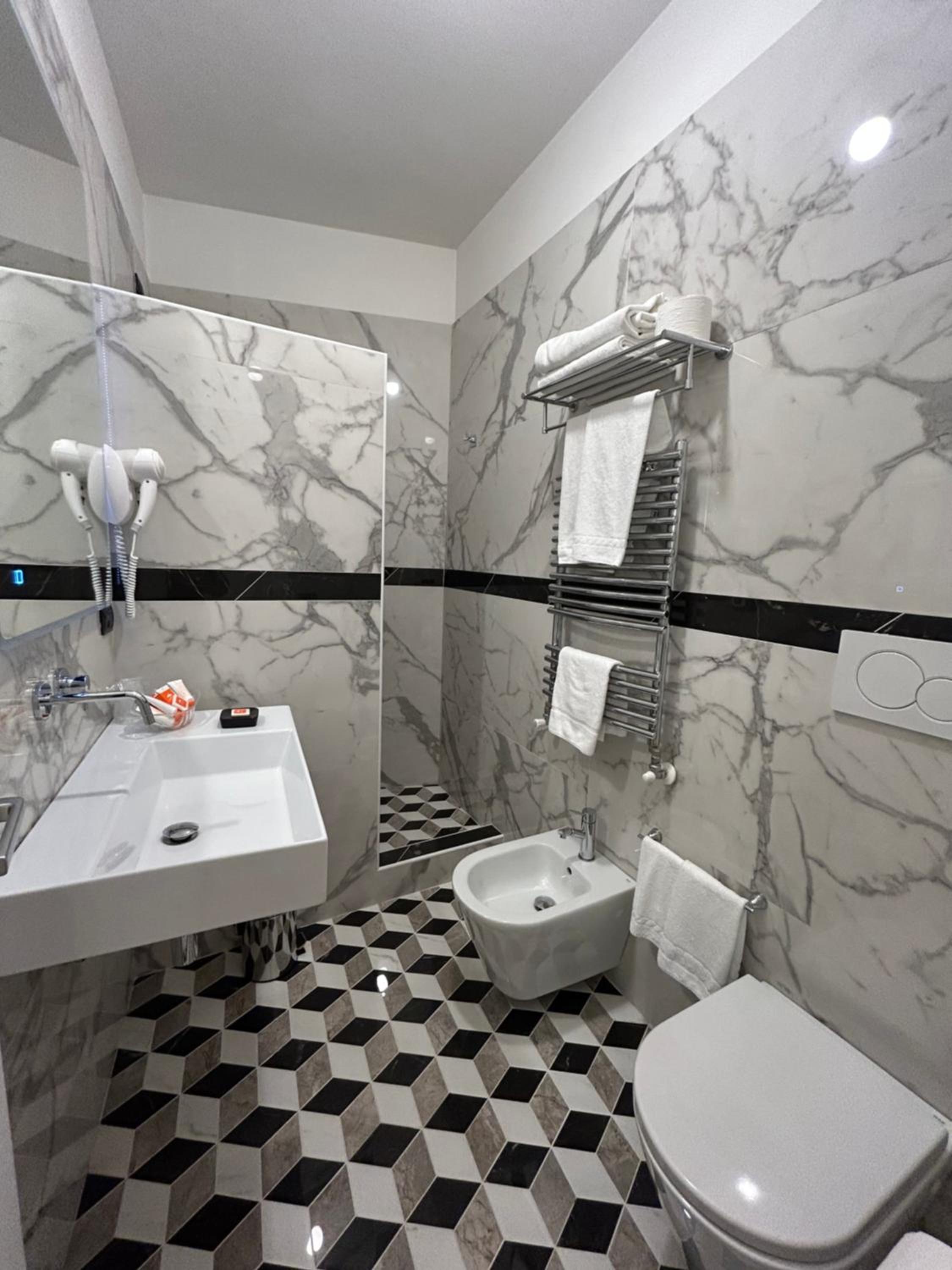 Double or Twin Room - Annex Building thumbnail 6
