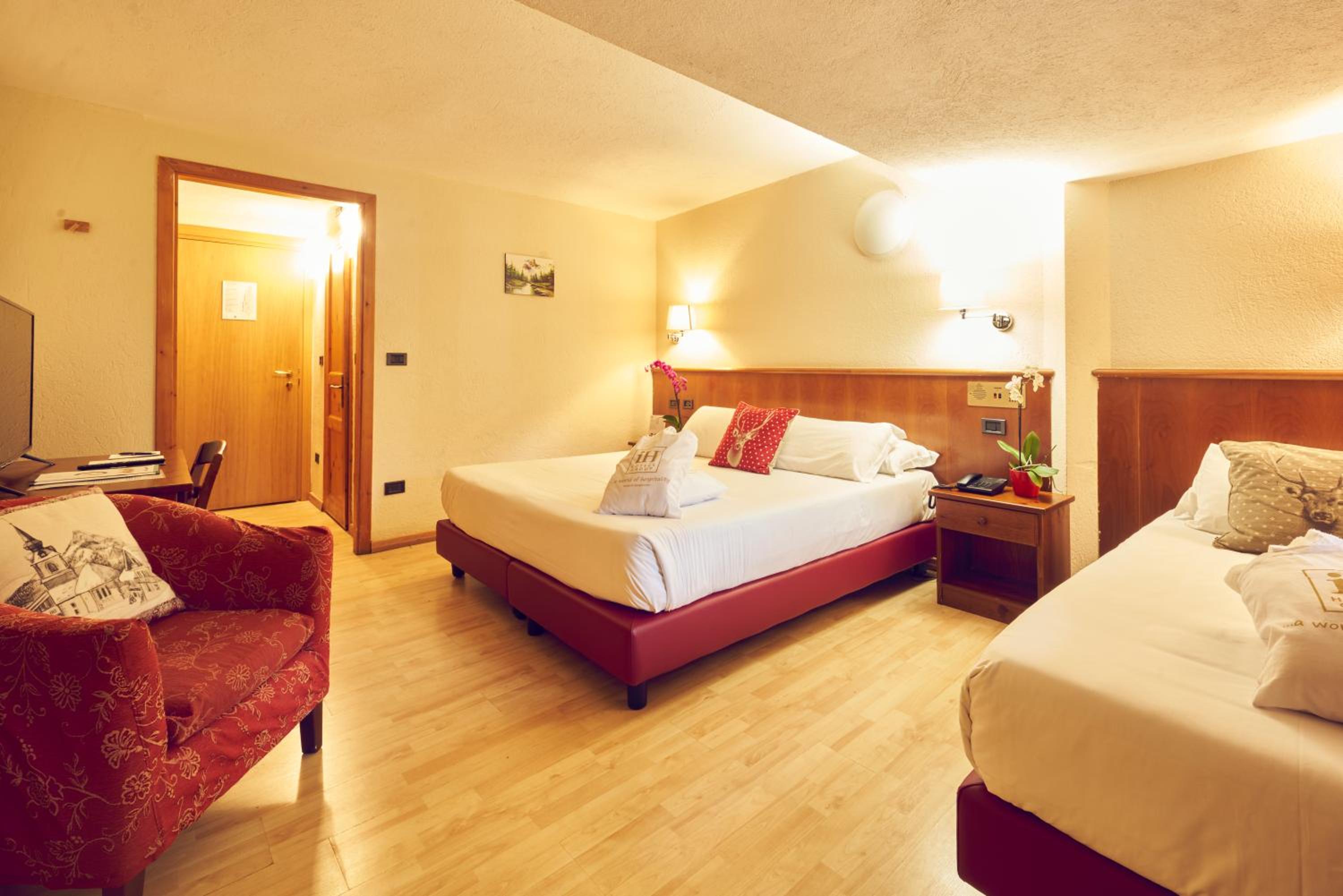 Standard Triple Room - Photo 3