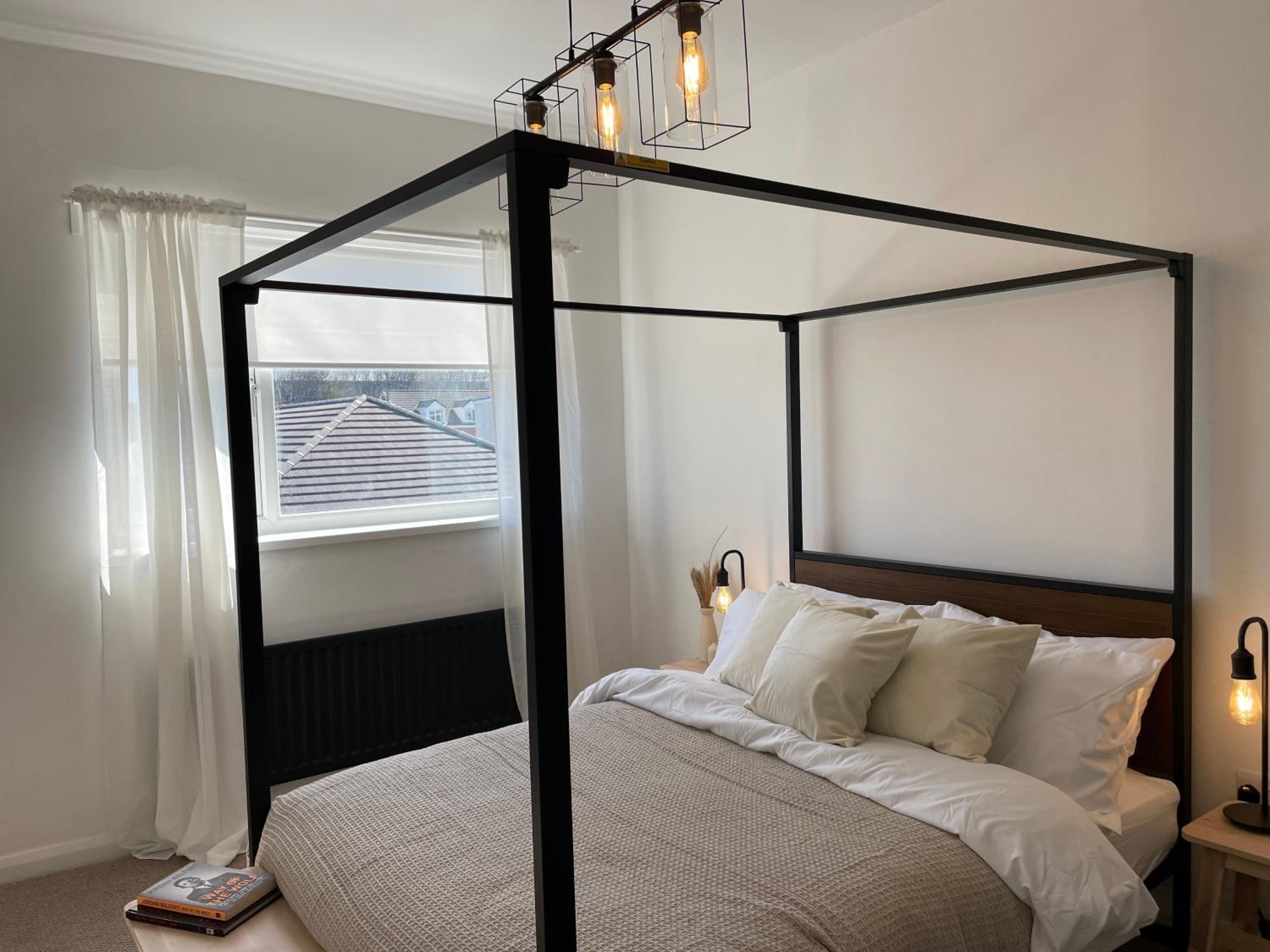 Three-Bedroom House photo 1