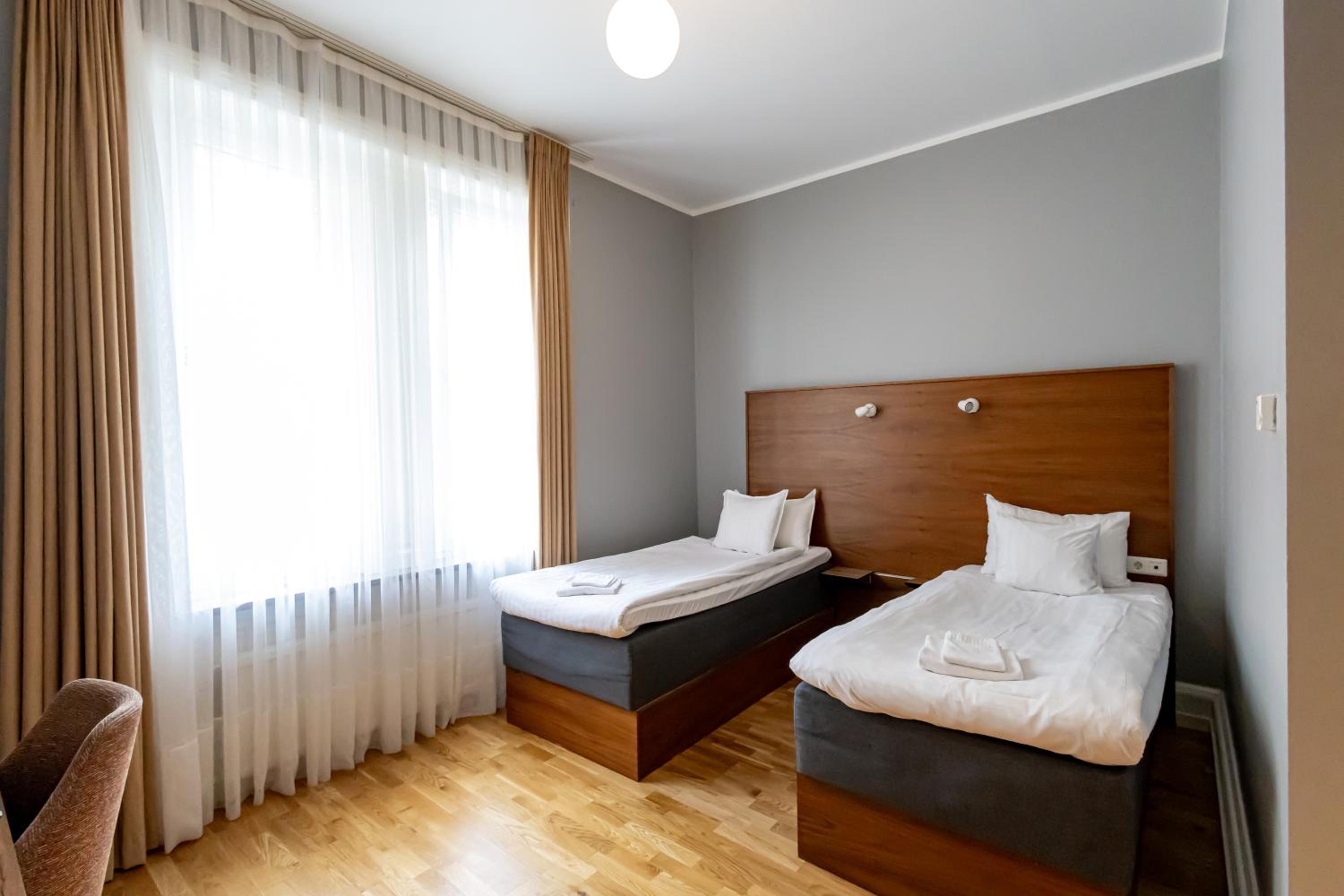 Double Room - Photo 3