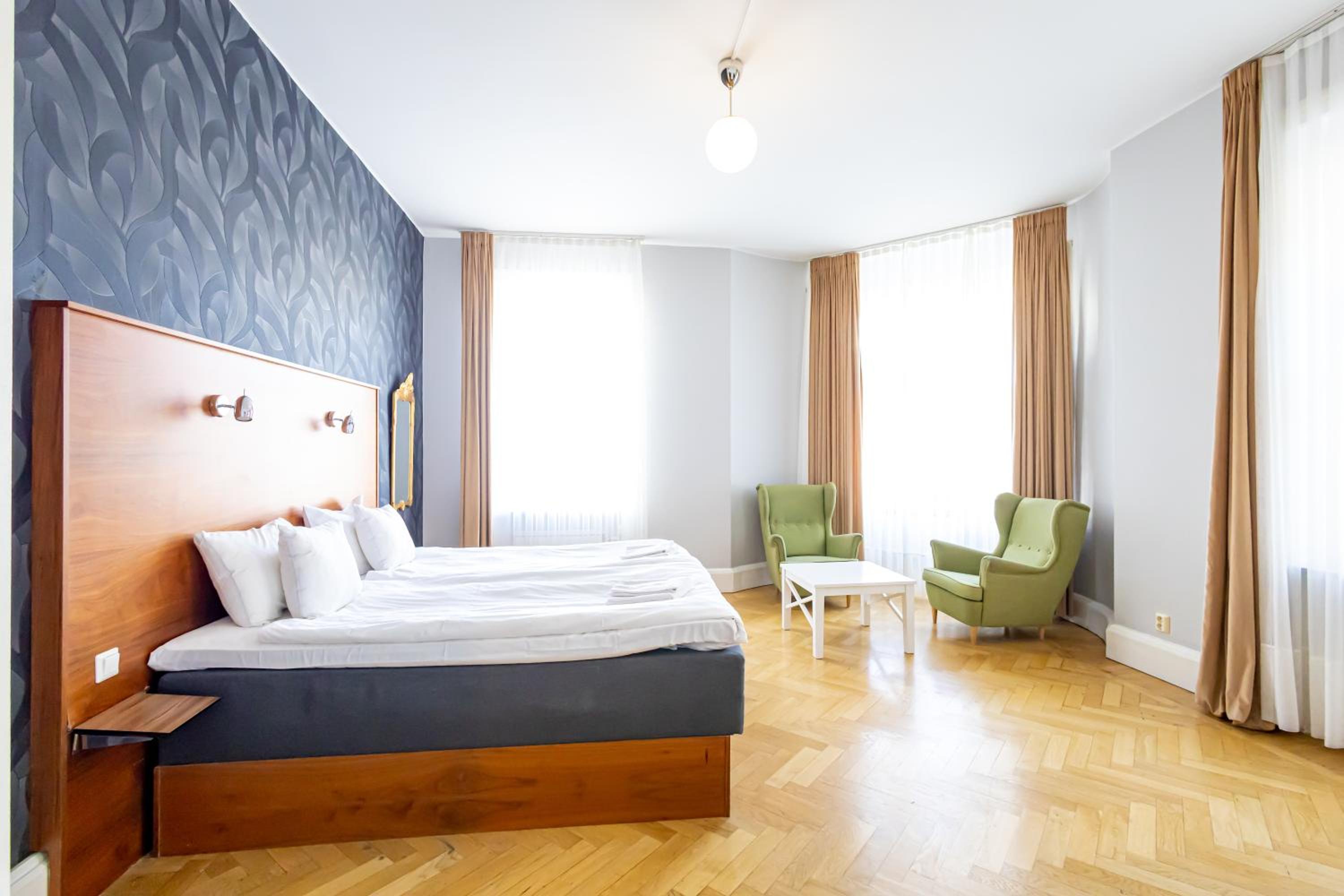 Triple Room - Photo 6