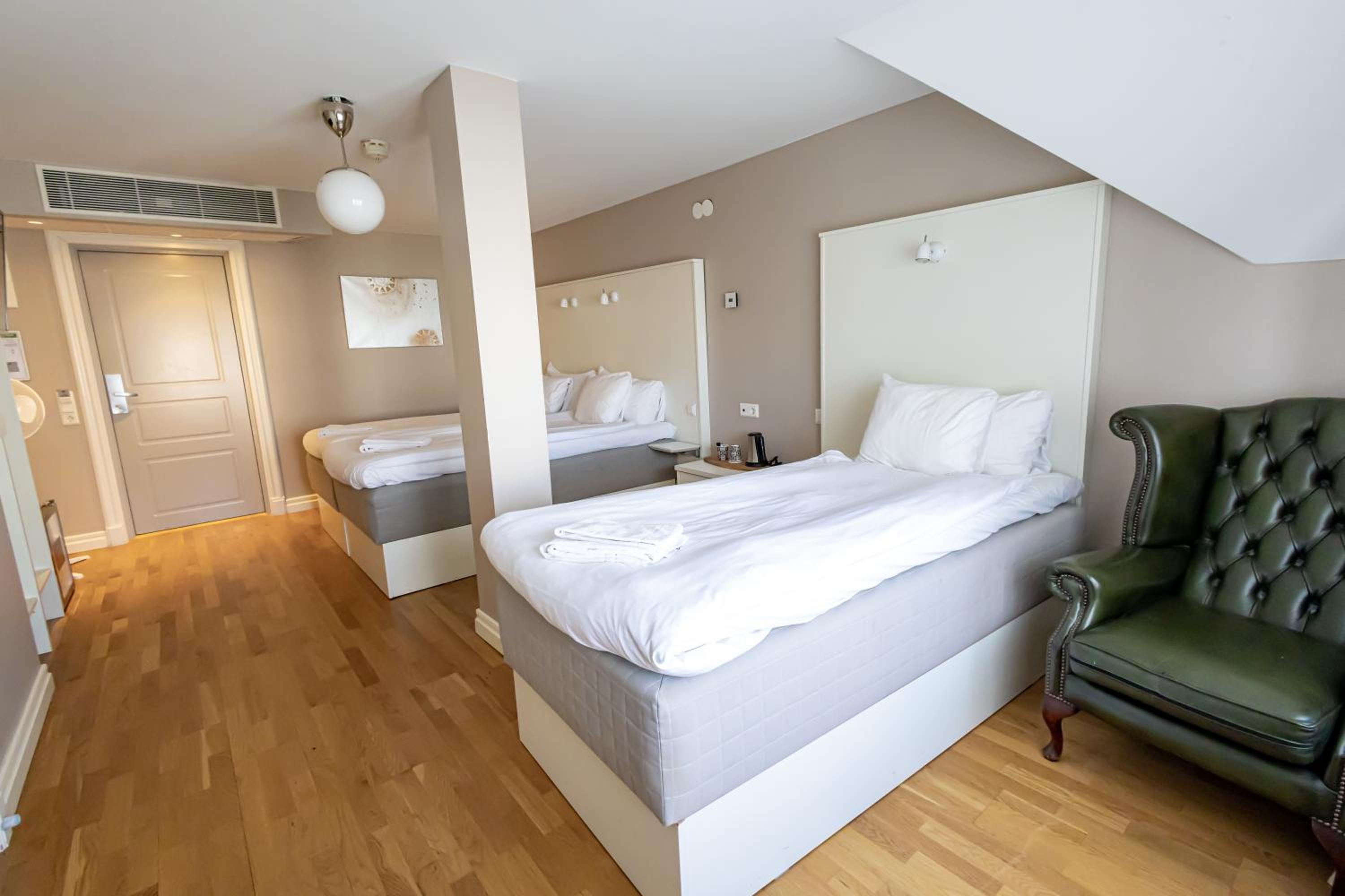 Triple Room - Photo 8