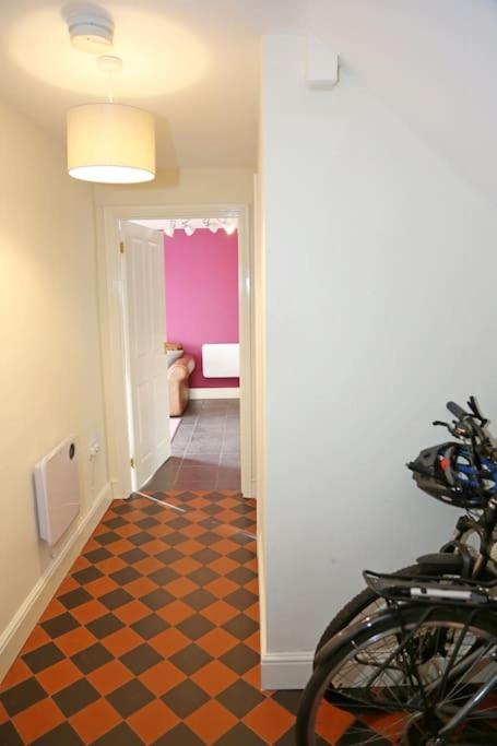 One-Bedroom Apartment photo 3