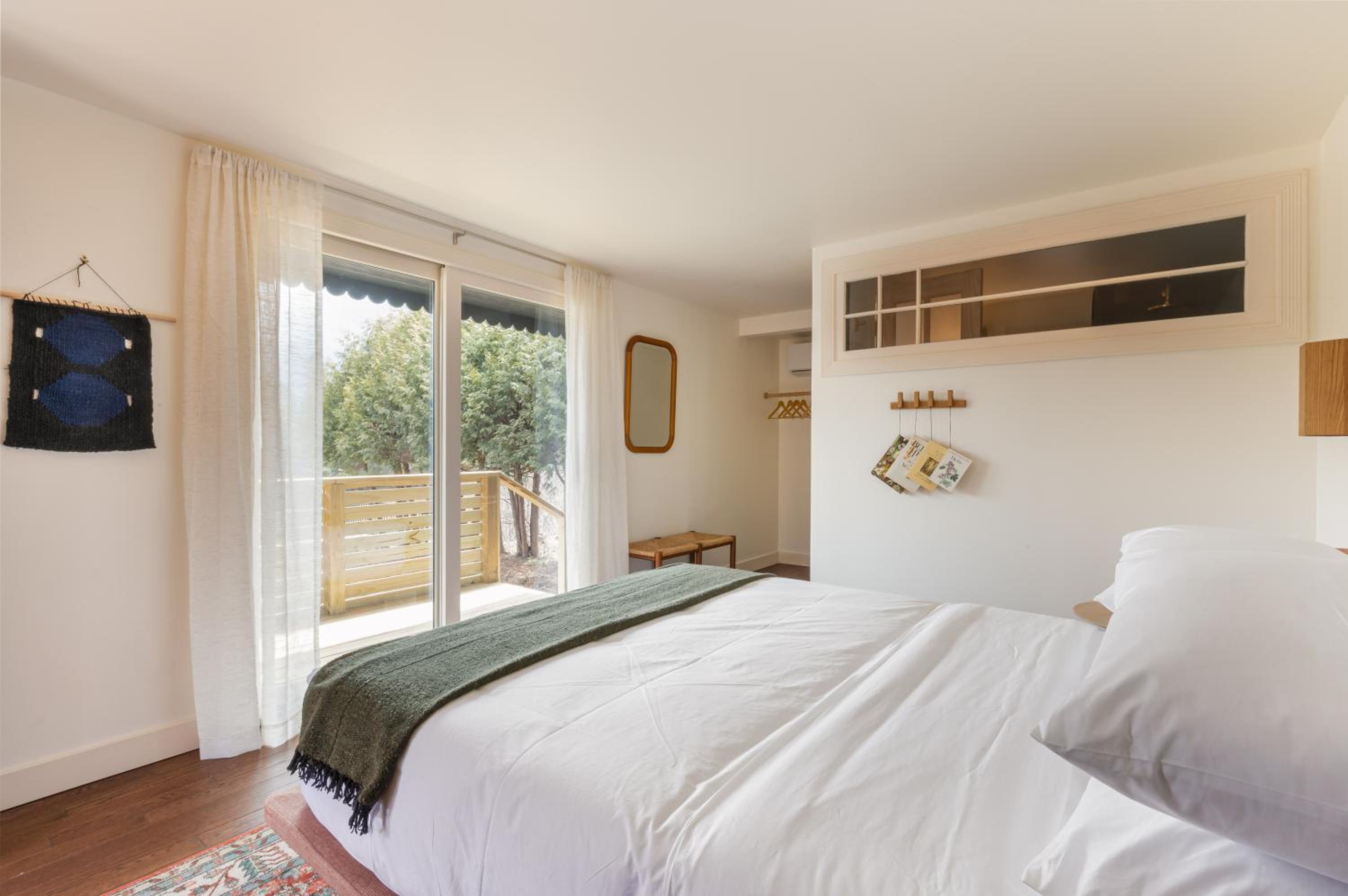 Queen Room with Balcony